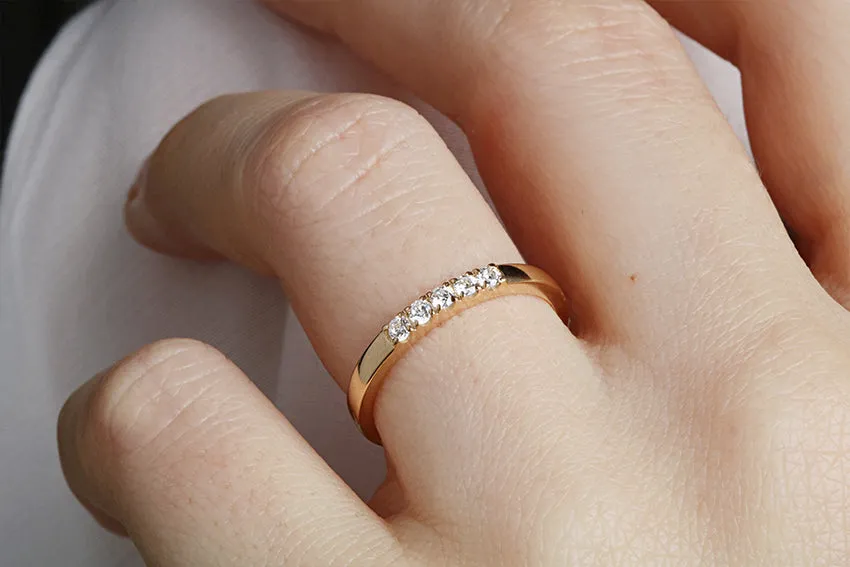 14K Gold 2.2mm 5 stone Diamond Wedding Band