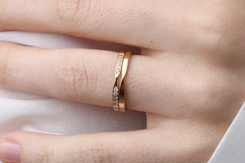 14K Gold 2mm Thin X Diamond Wedding Band