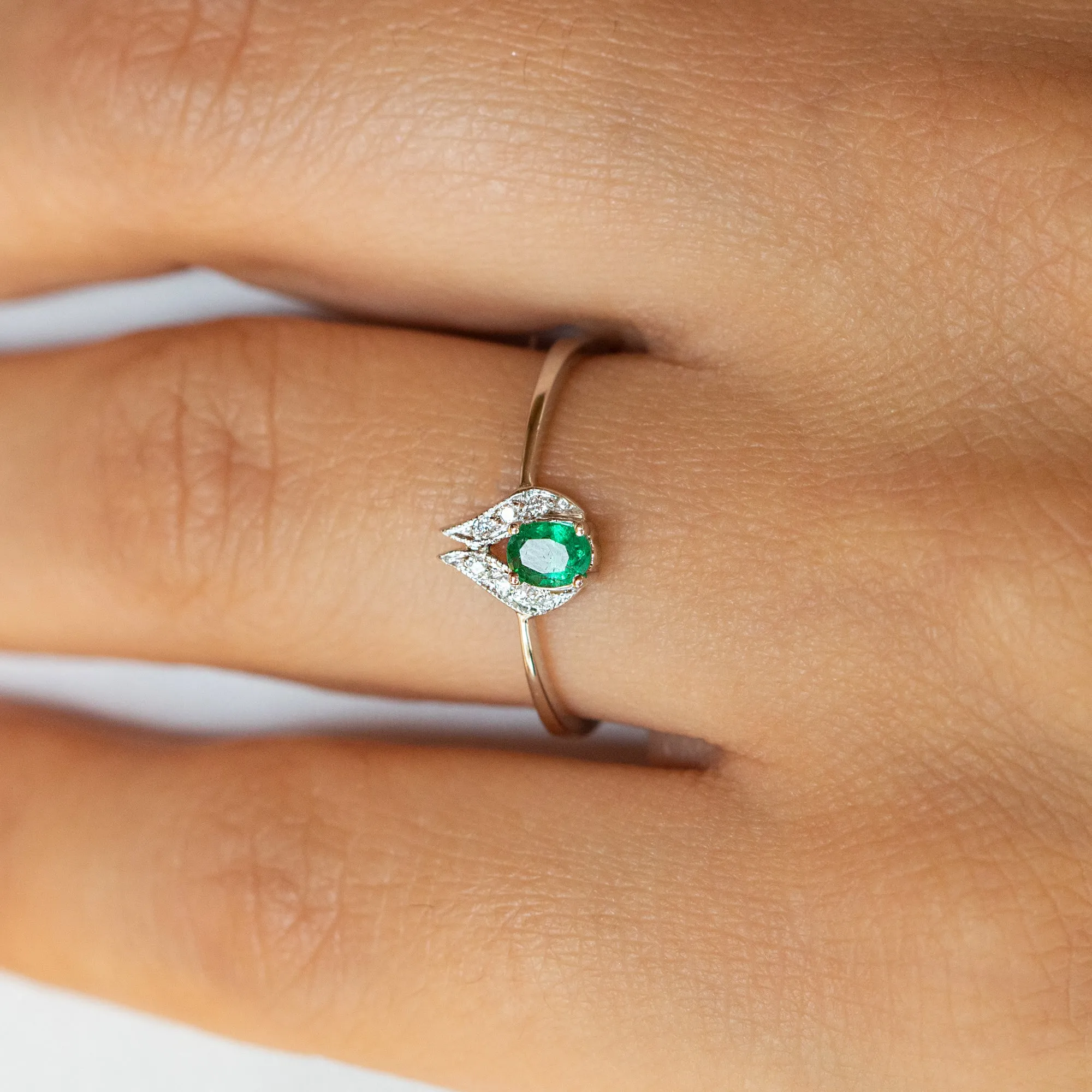 14K Gold Emerald and Round Engagemet Diamond Ring