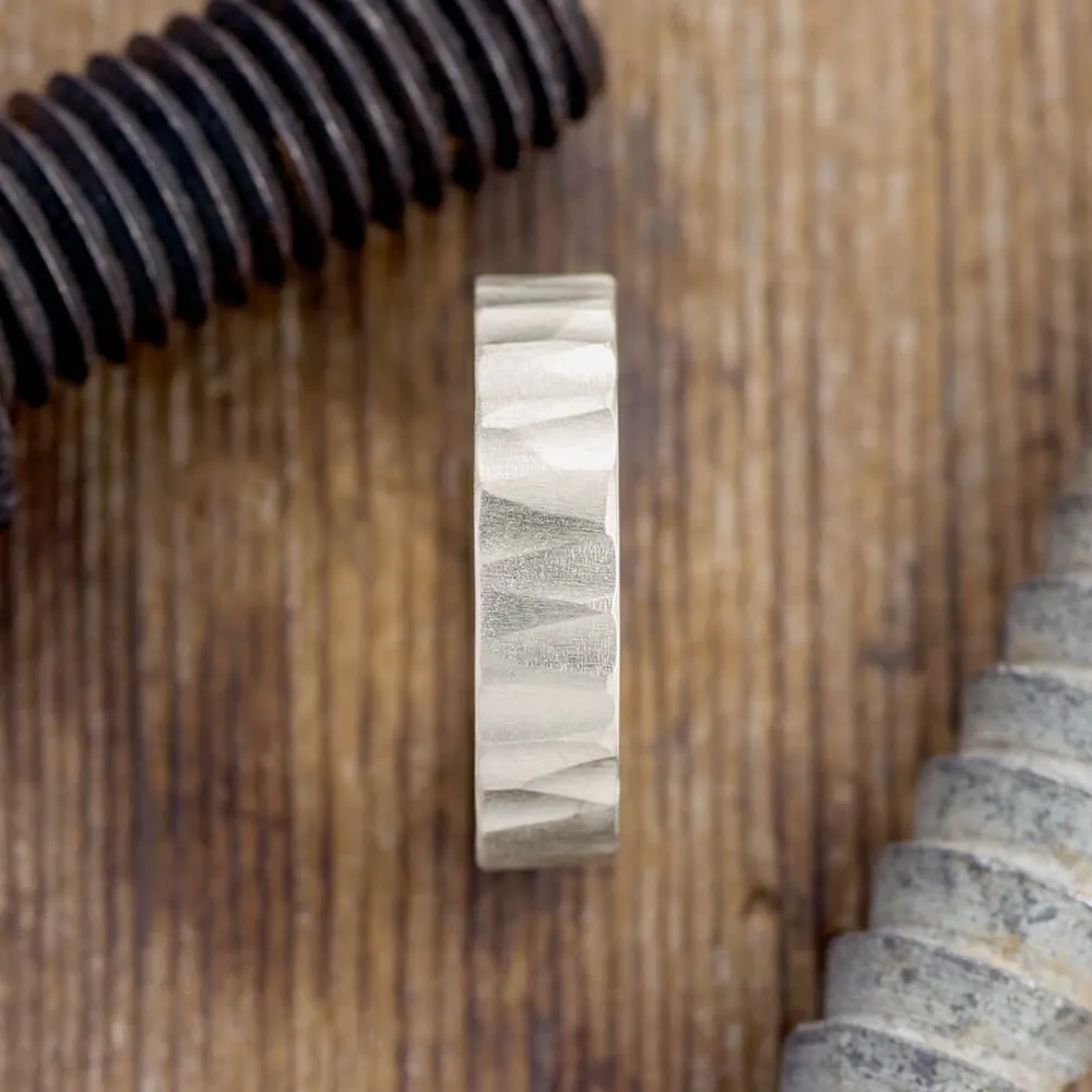 6mm 14k White Gold Mens Wedding Band, Wood Grain Matte