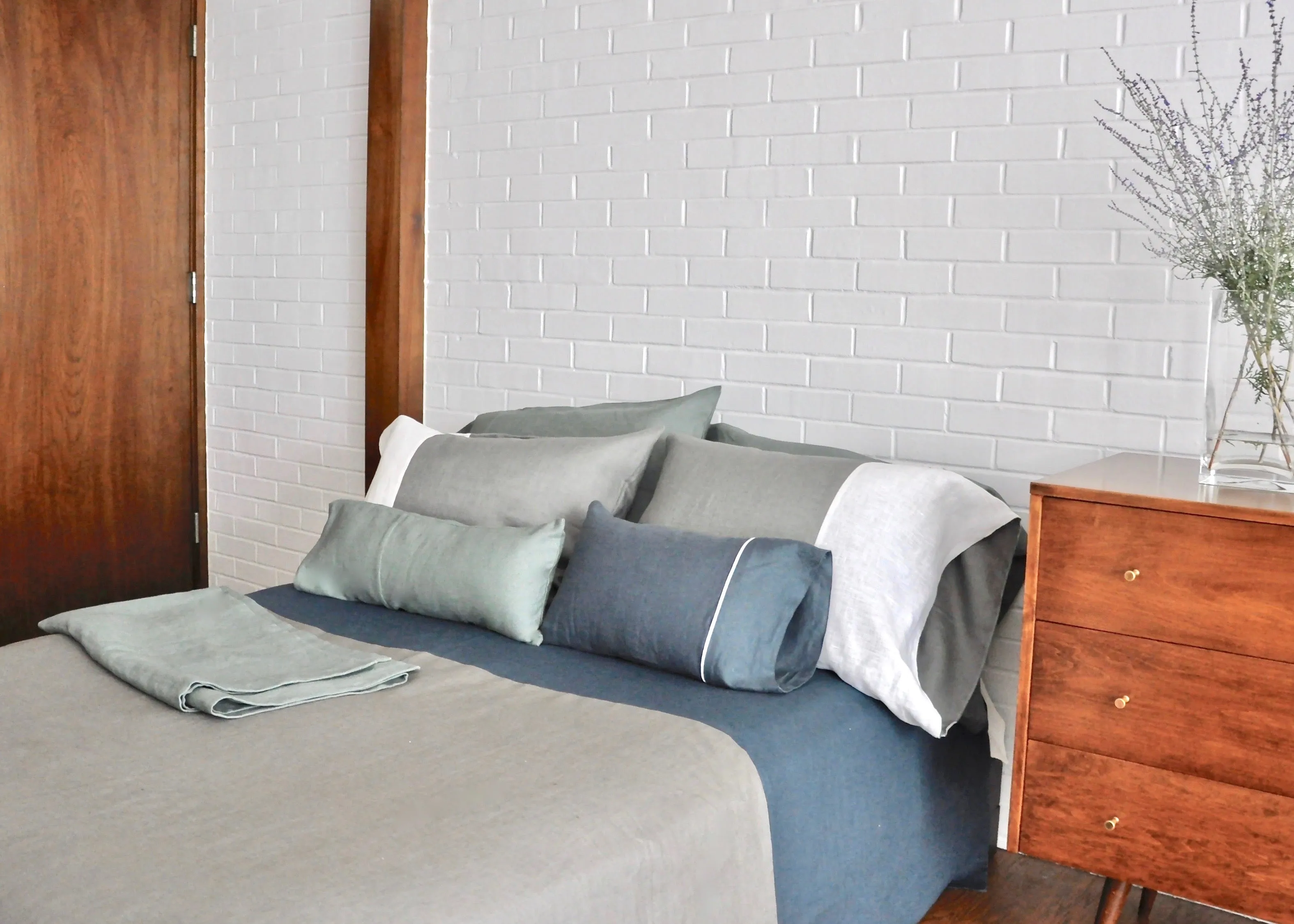 Aalto Colorblock Collection
