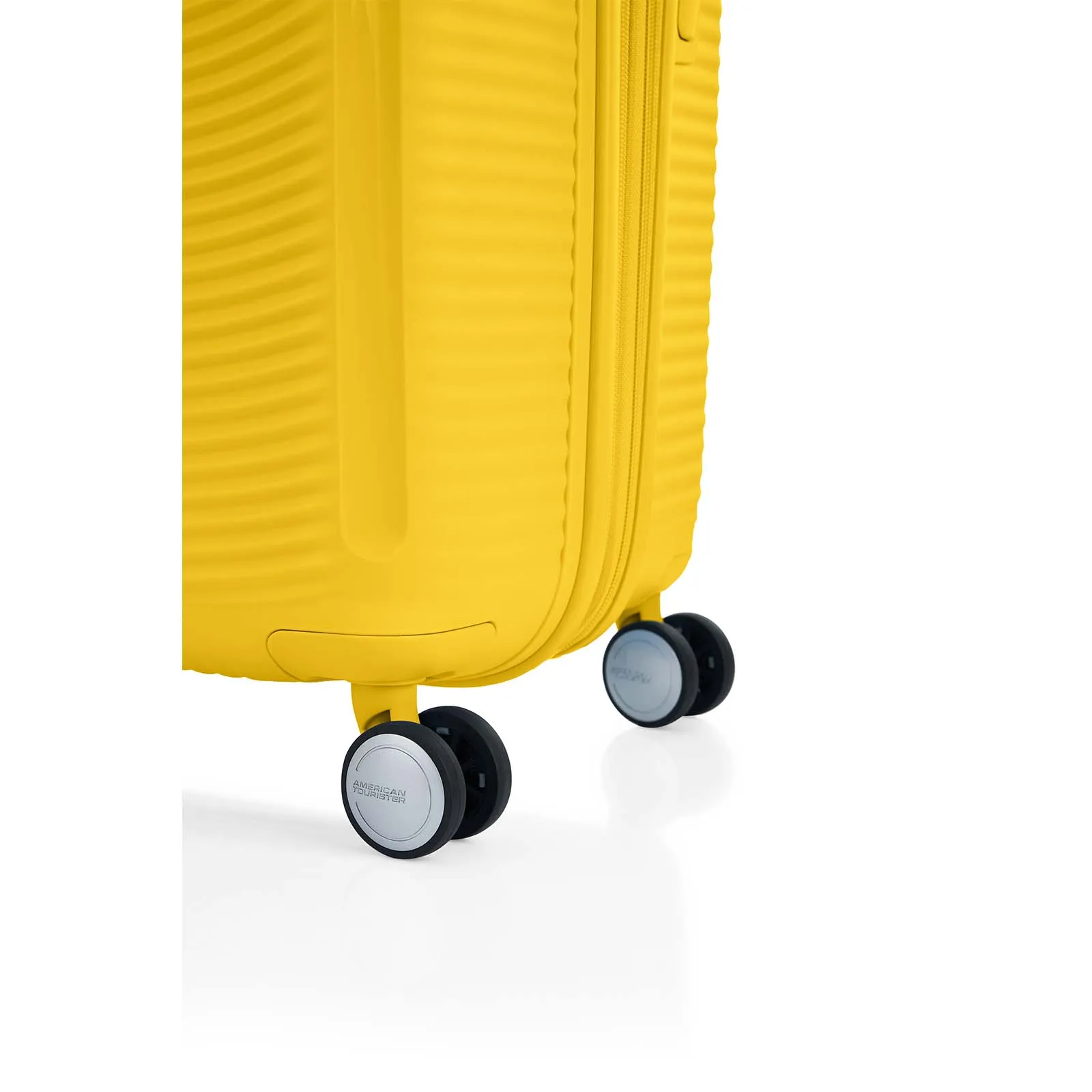 American Tourister Curio 2 80cm Suitcase Golden Yellow