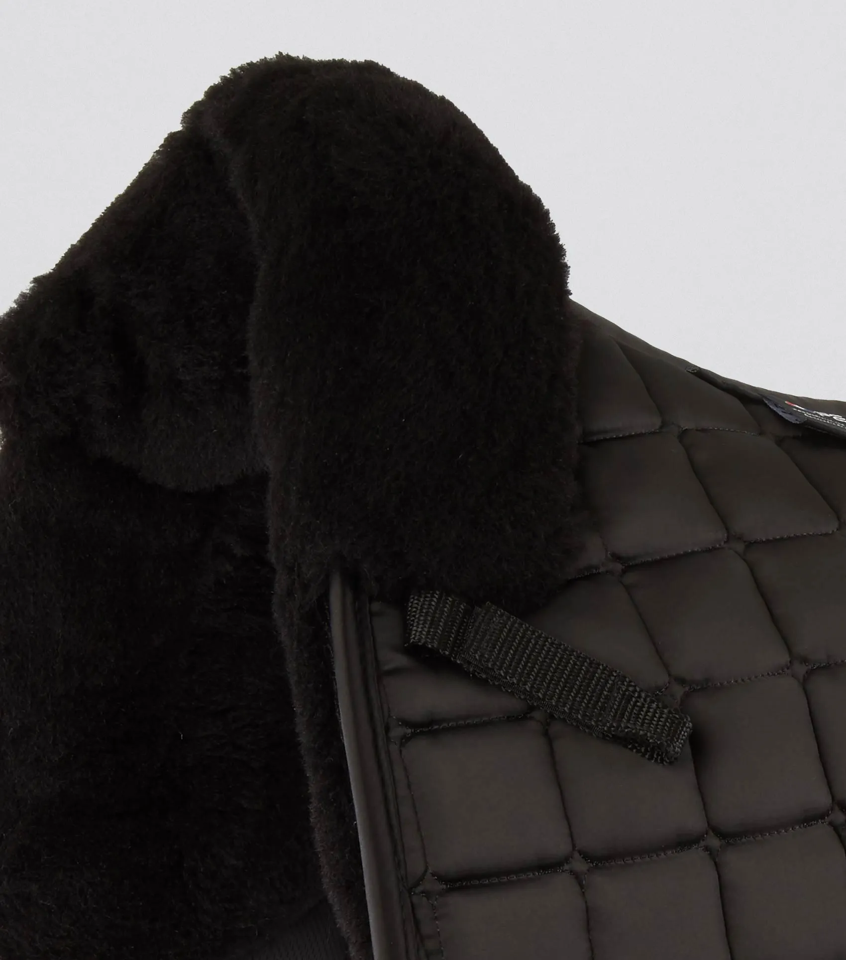 Atlantis CC Satin Wool Dressage Square Black/Black Wool