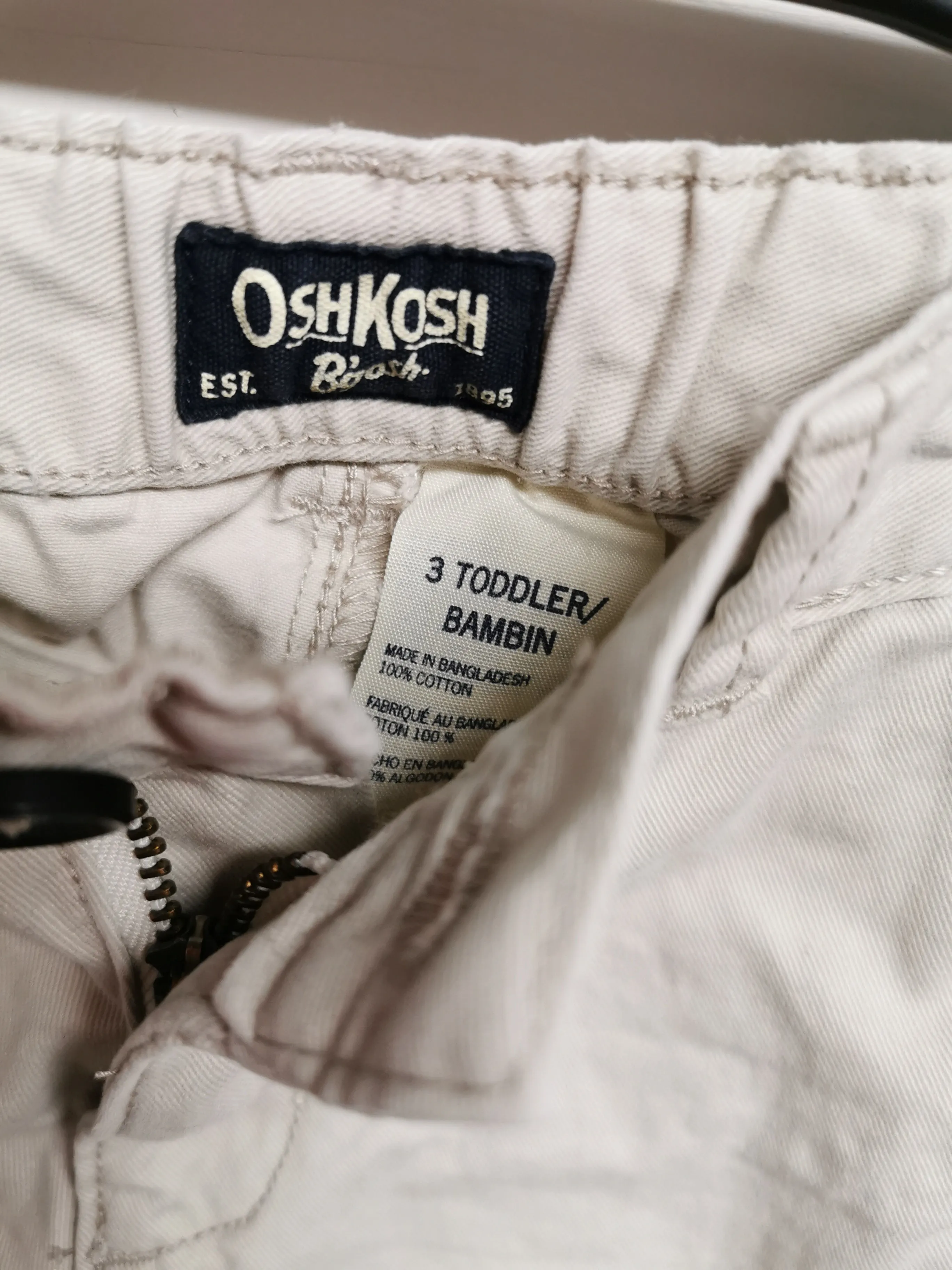 BOY SIZE 3 YEARS - OSHKOSH Soft Cotton Shorts EUC B43