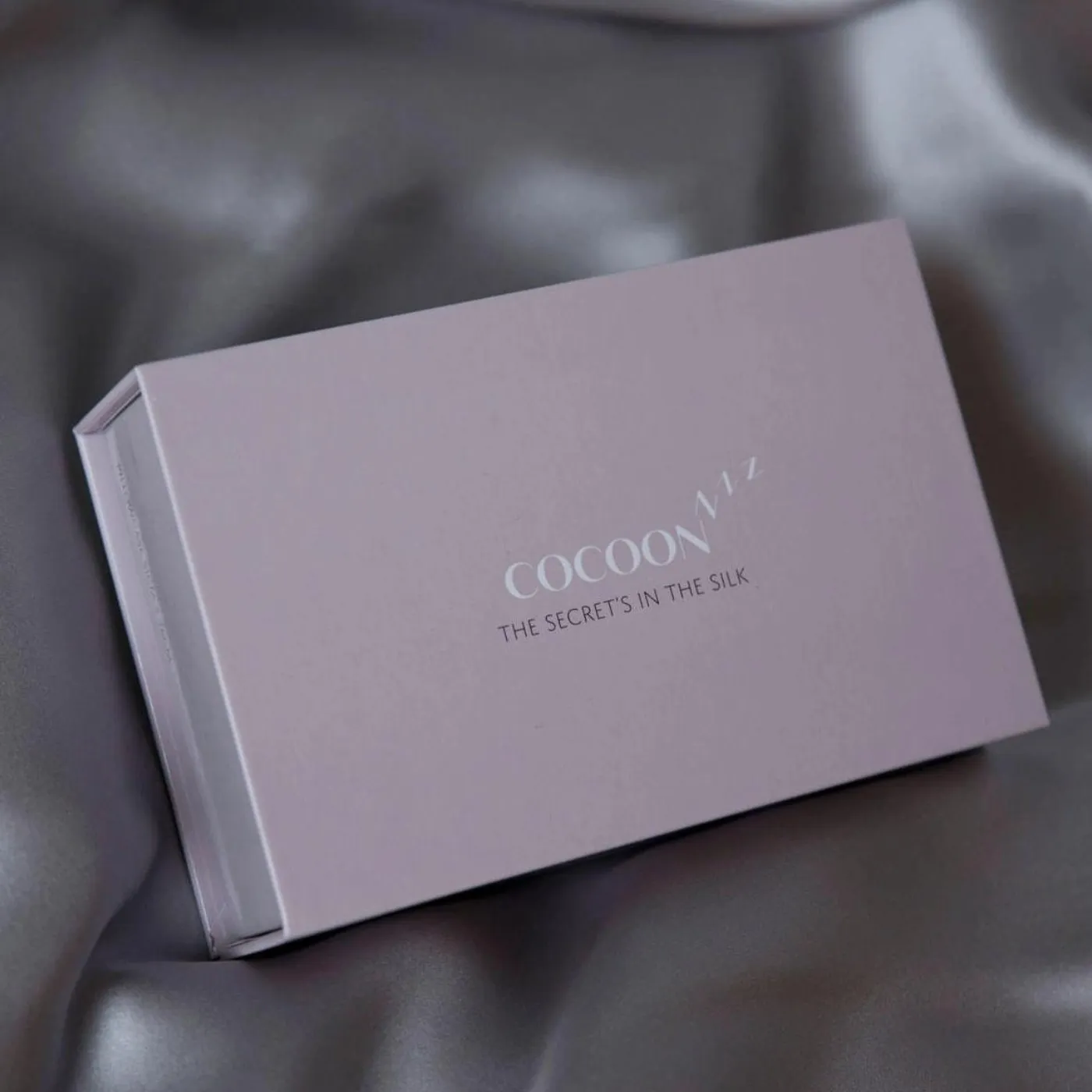 Cocoonzzz Mulberry Silk Pillowcase | Ivory