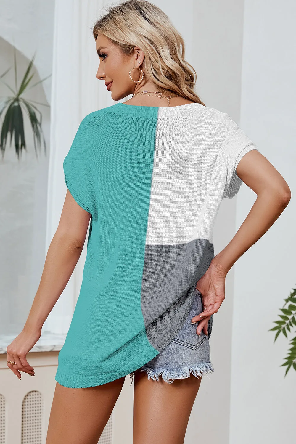 Color Block V-Neck Short Sleeve Knit Top (8 Colors)
