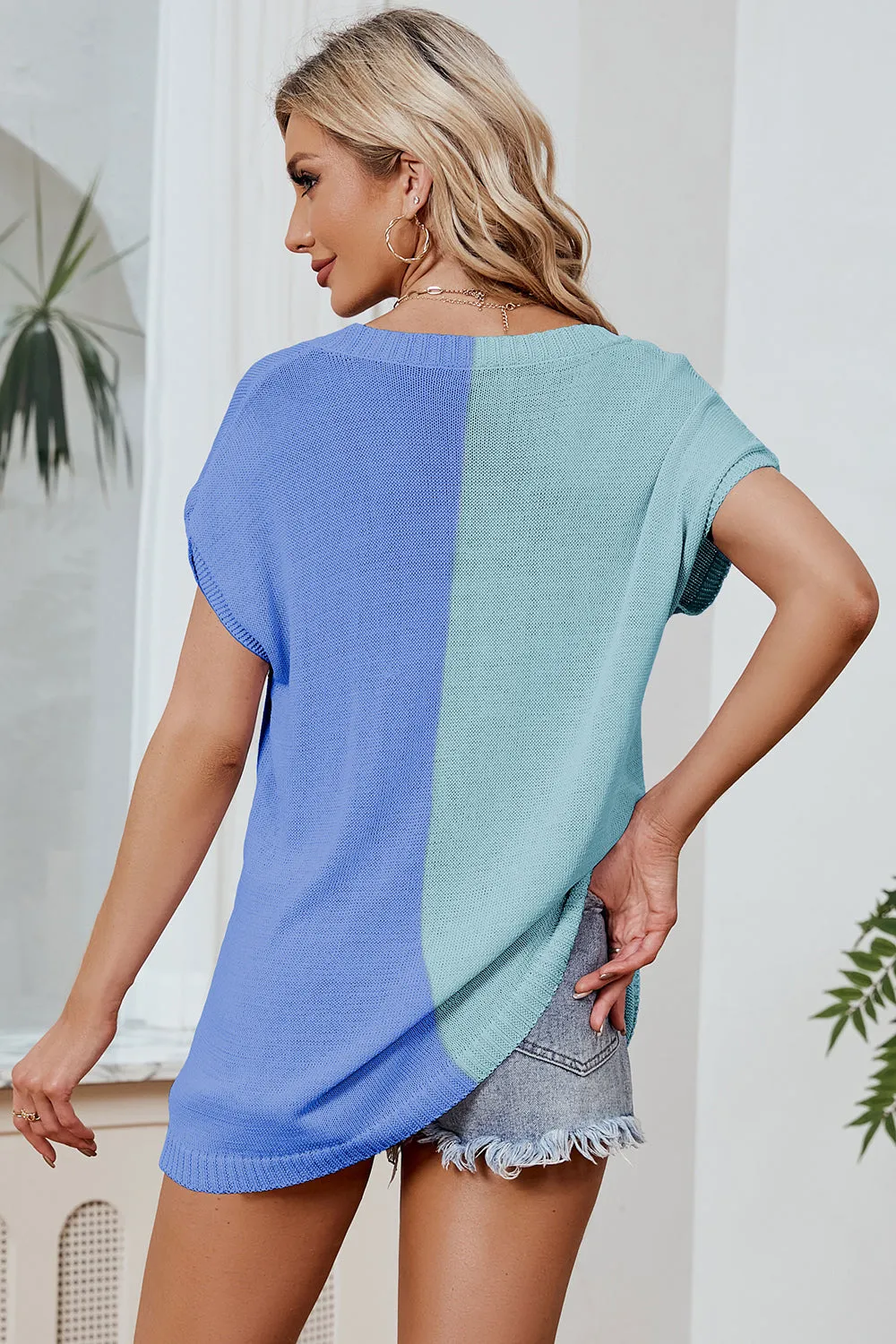 Color Block V-Neck Short Sleeve Knit Top (8 Colors)