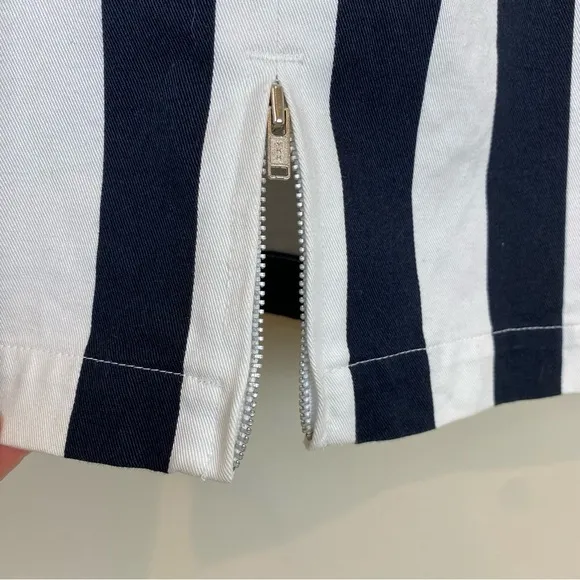 Contempo Casuals Vintage Black &amp; White Vertical Striped Mini Skirt Size 7 Y2K
