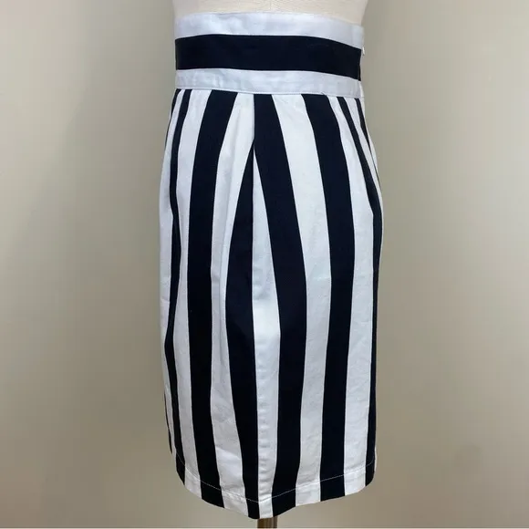 Contempo Casuals Vintage Black &amp; White Vertical Striped Mini Skirt Size 7 Y2K