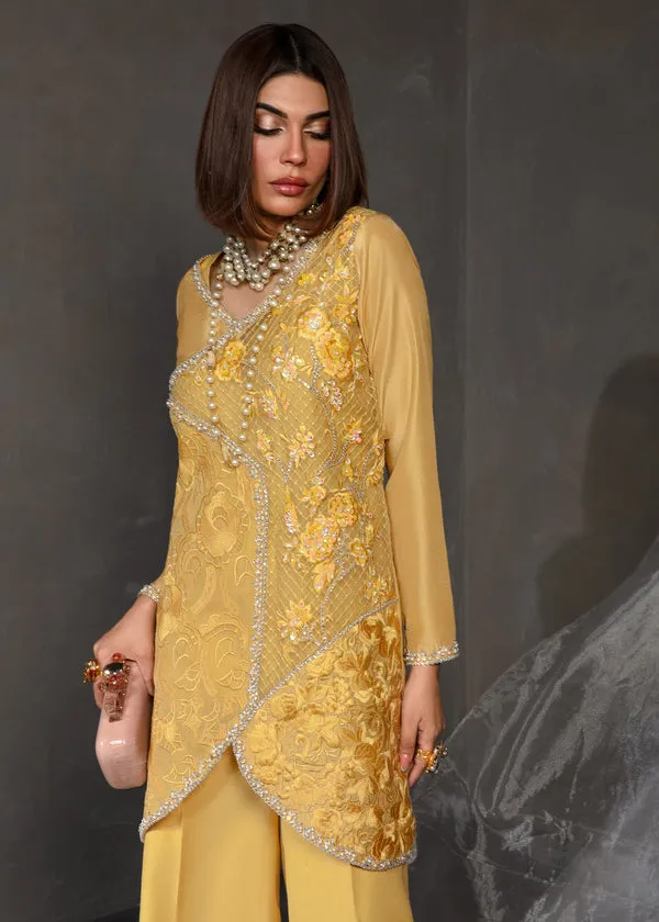 CRIMSON X SAIRA SHAKIRA ZARAE LUXURY PRET '24 | LUMIA