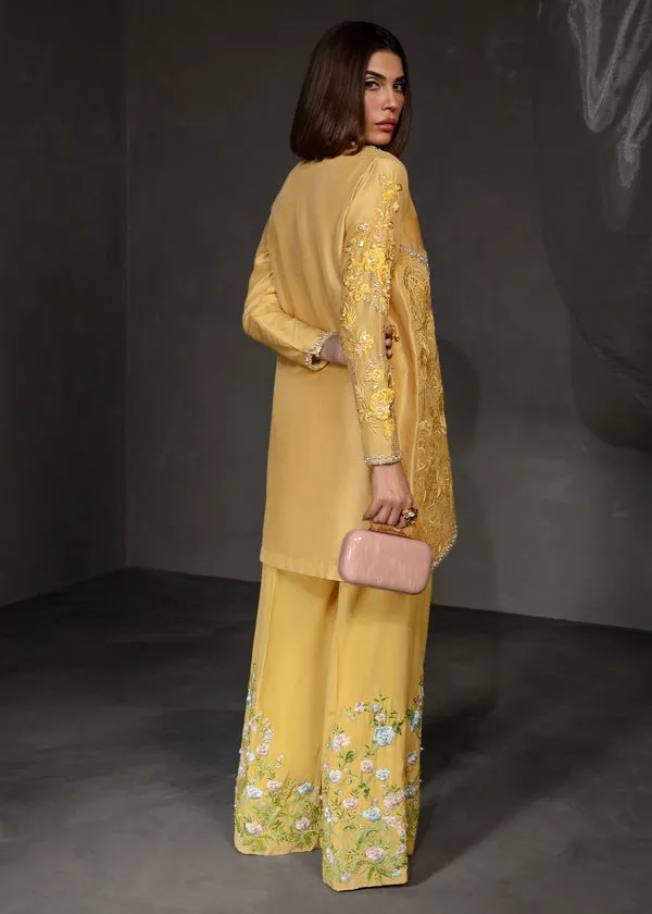 CRIMSON X SAIRA SHAKIRA ZARAE LUXURY PRET '24 | LUMIA