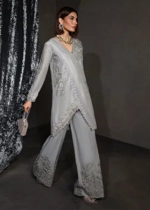 CRIMSON X SAIRA SHAKIRA ZARAE LUXURY PRET '24 | Saffron