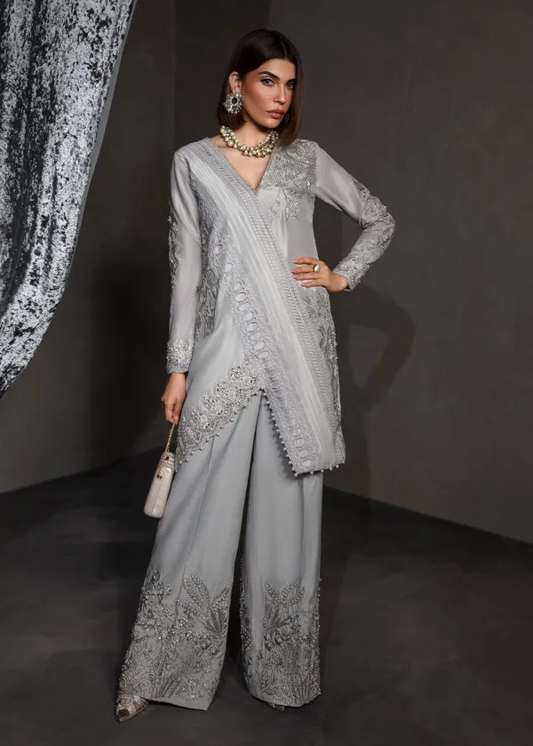 CRIMSON X SAIRA SHAKIRA ZARAE LUXURY PRET '24 | Saffron