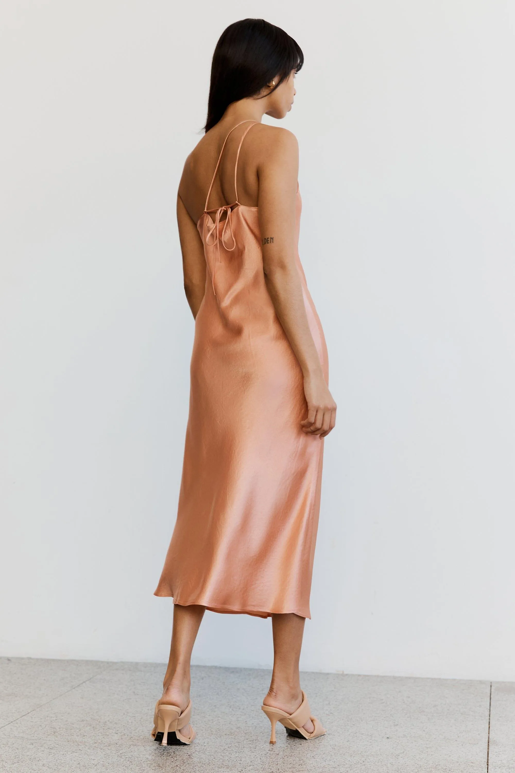 CRUSH BIAS ONE SHOULDER MIDI | GUAVA