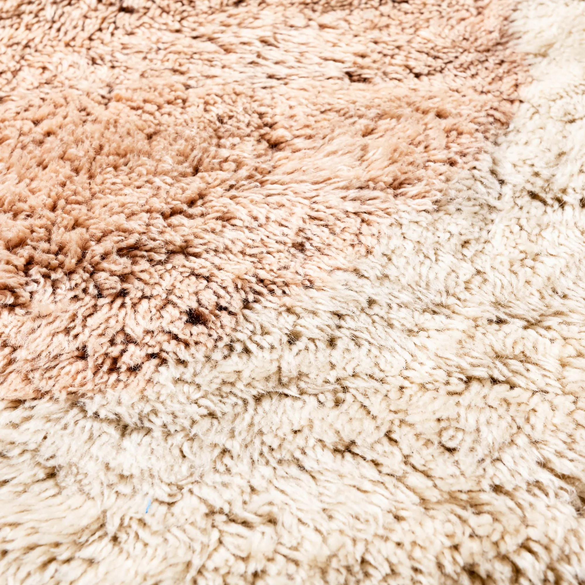 Dysmetria - luxury beni mrirt rug