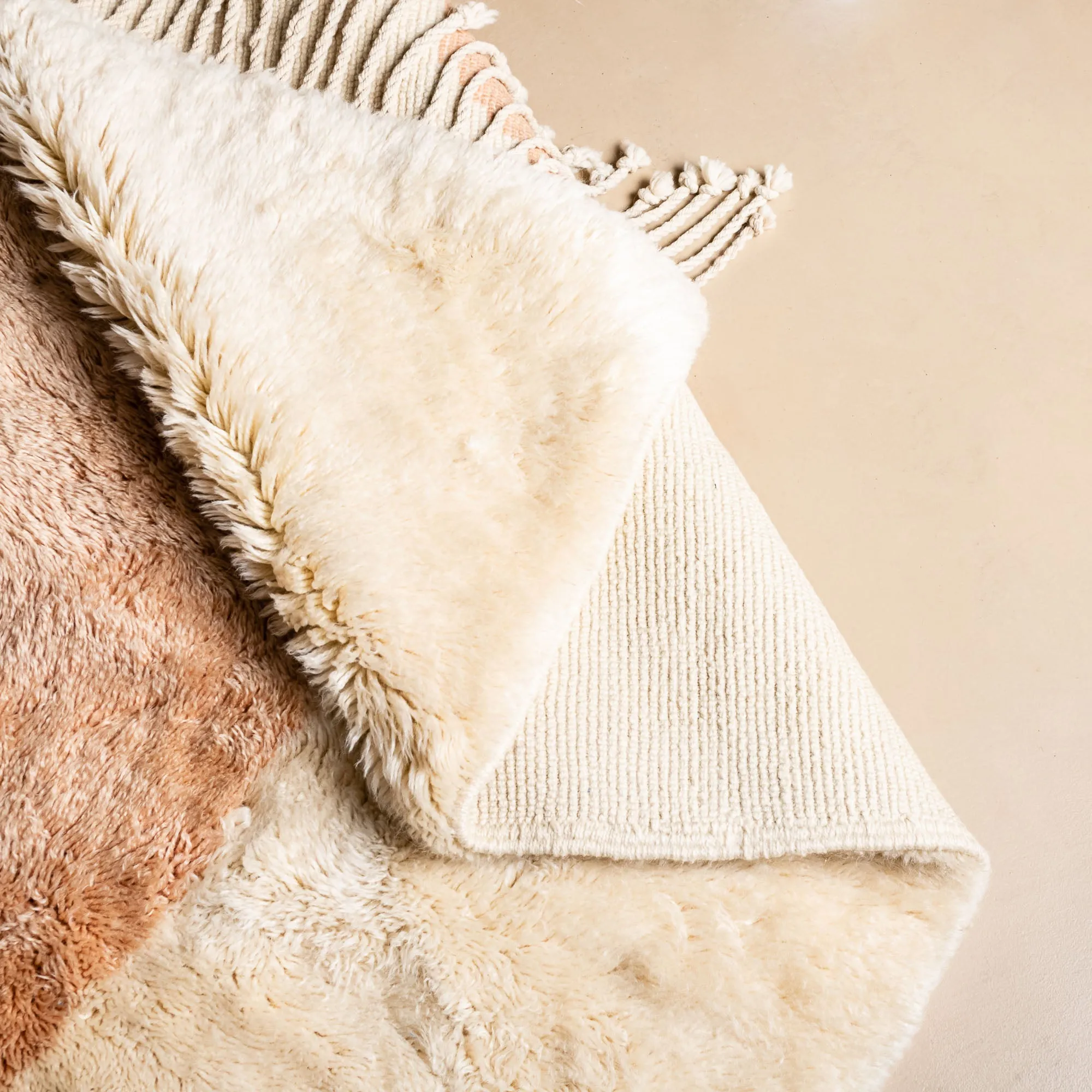 Dysmetria - luxury beni mrirt rug