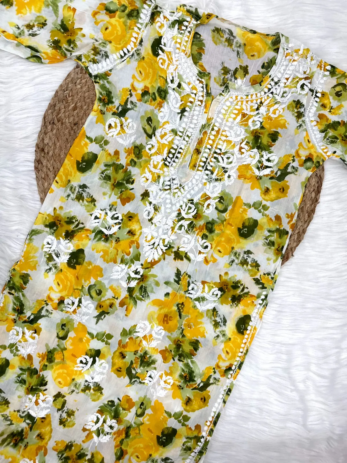 Floral Chikankari cotton Kurti With Pant In Mul Mul Cotton