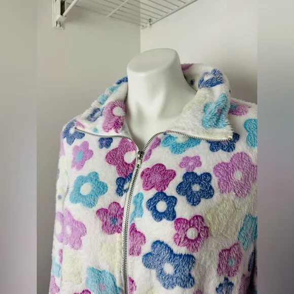 Floral Zip Up Long Sleeve Boutique Teddy Coat with Pockets - NWT 2XL