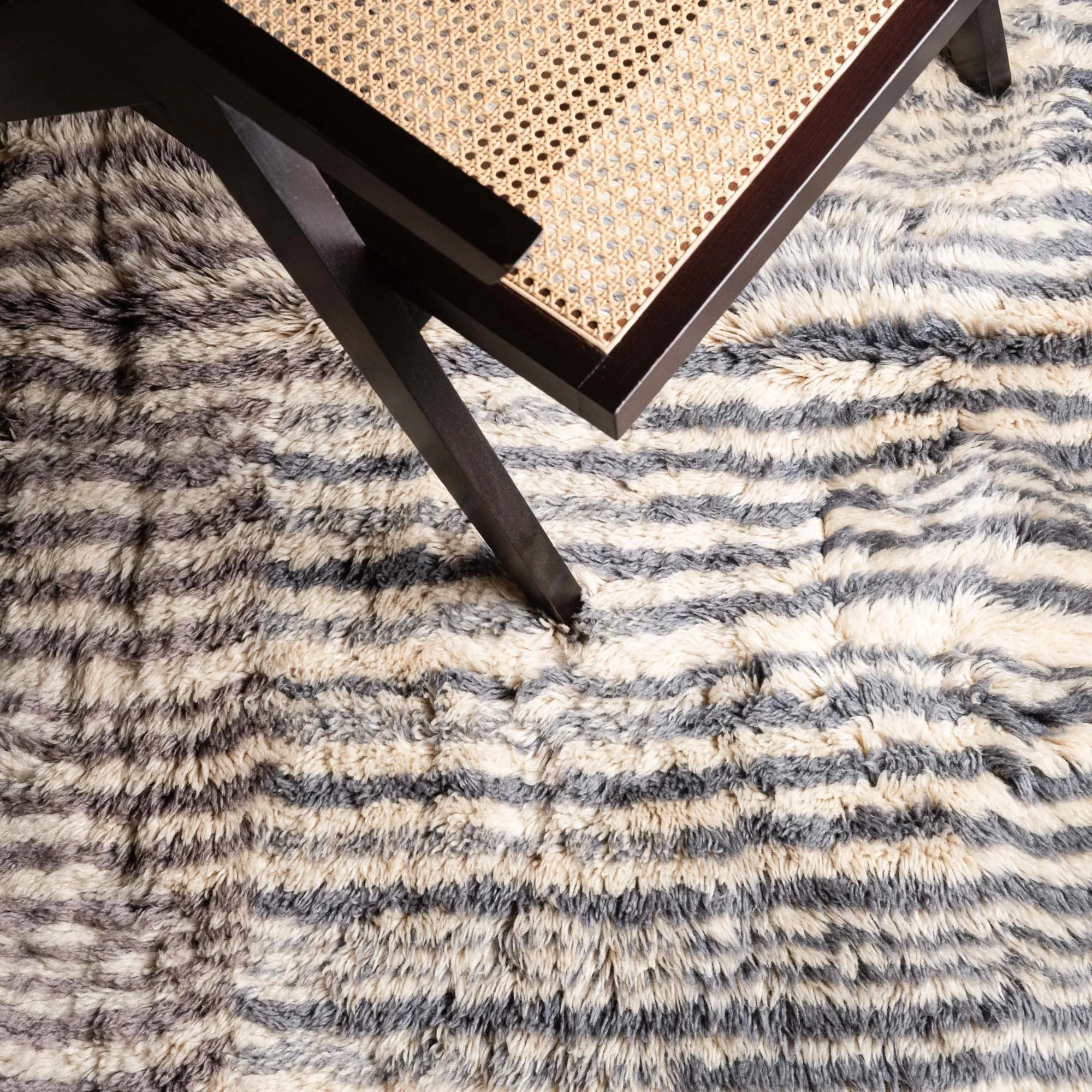 Flowing Rivers - Luxury Shag Moroccan Rug