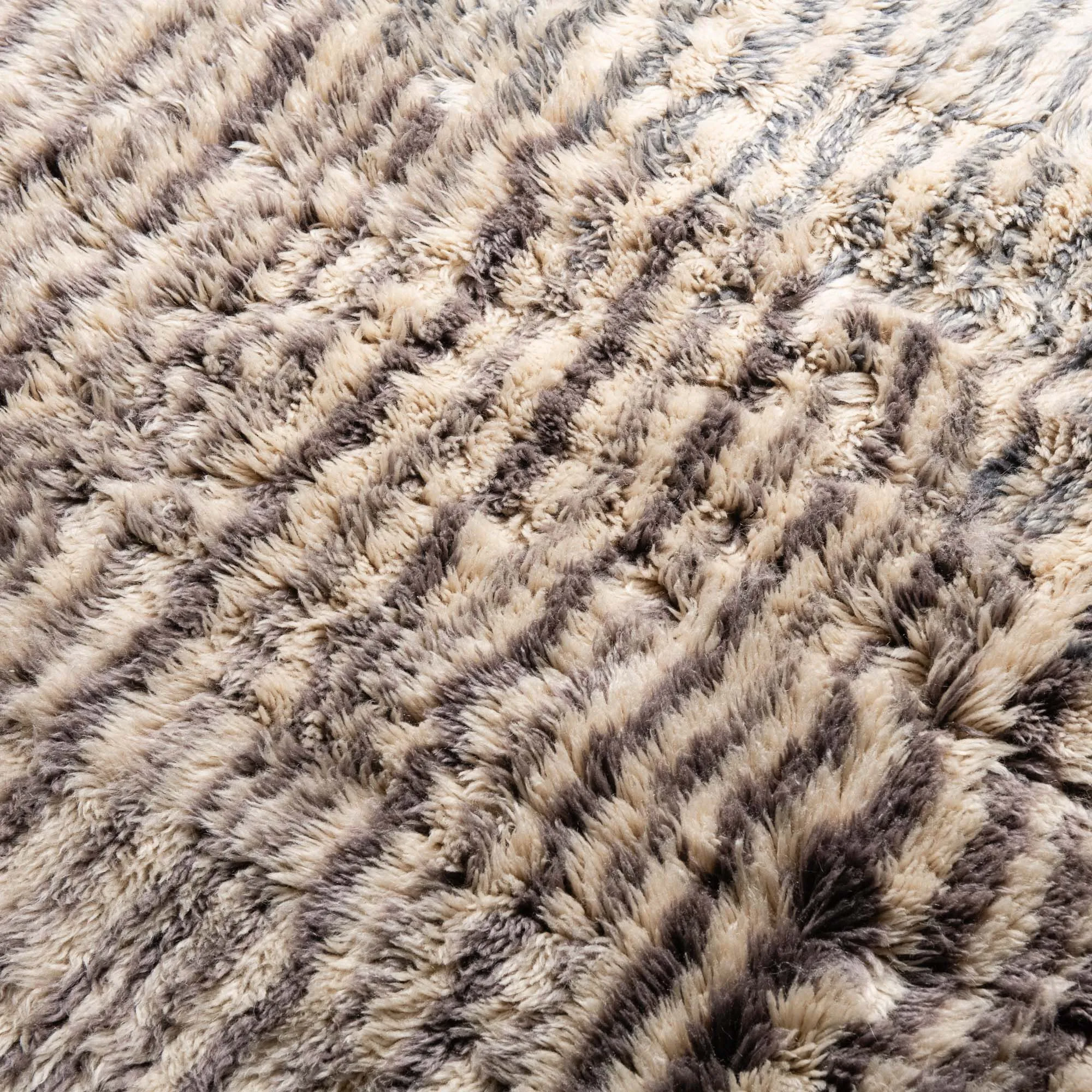 Flowing Rivers - Luxury Shag Moroccan Rug