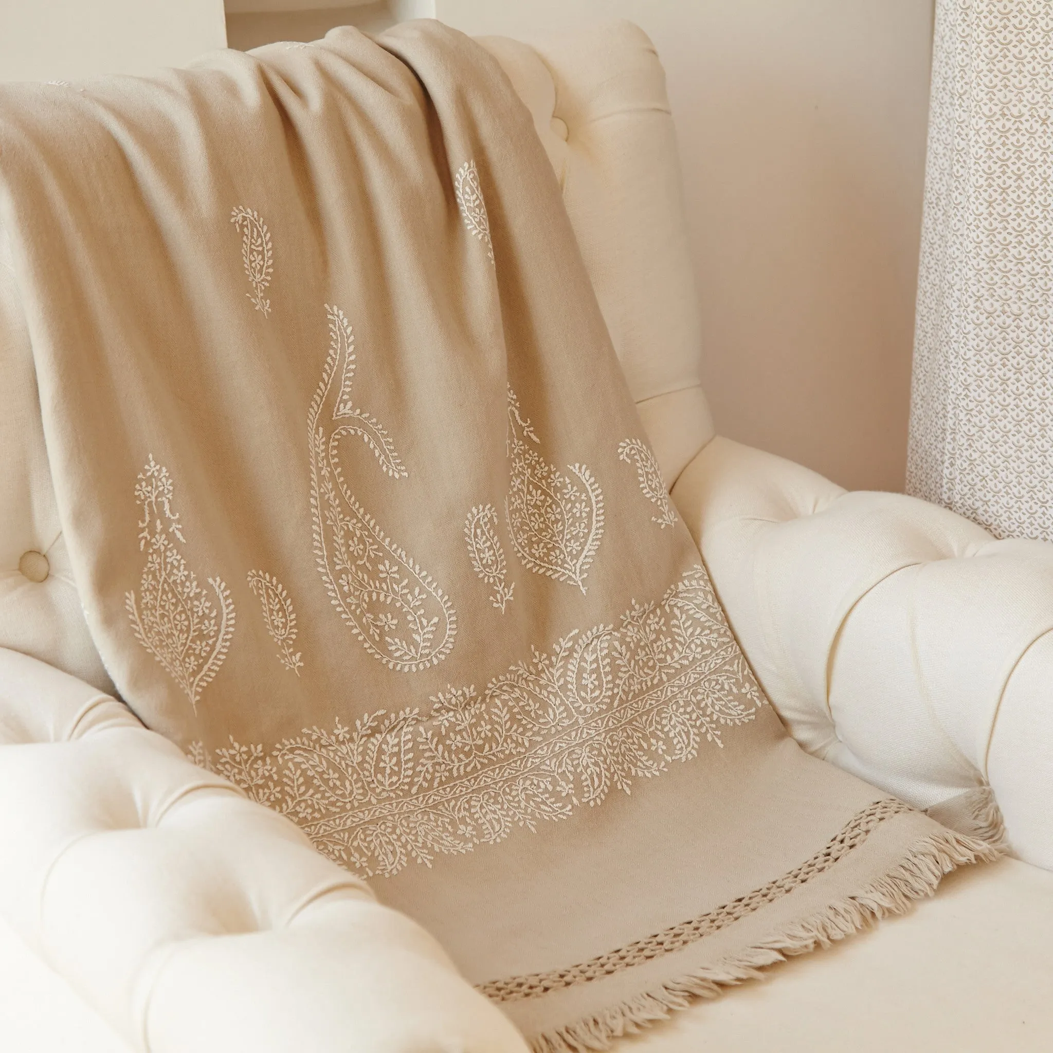 Hand Embroidered Kashmiri Blankets