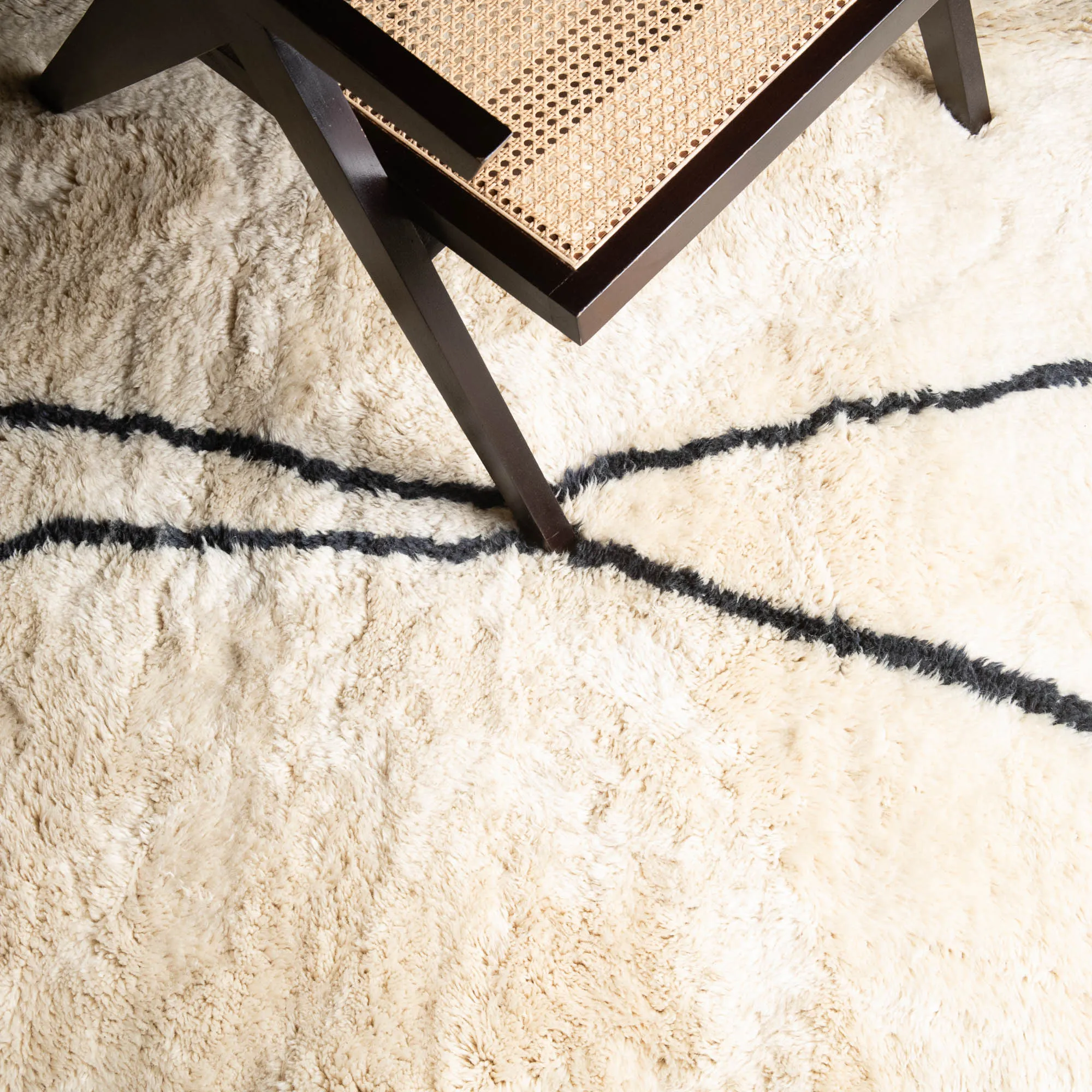 Harmonic Lattice - luxury beni mrirt rug