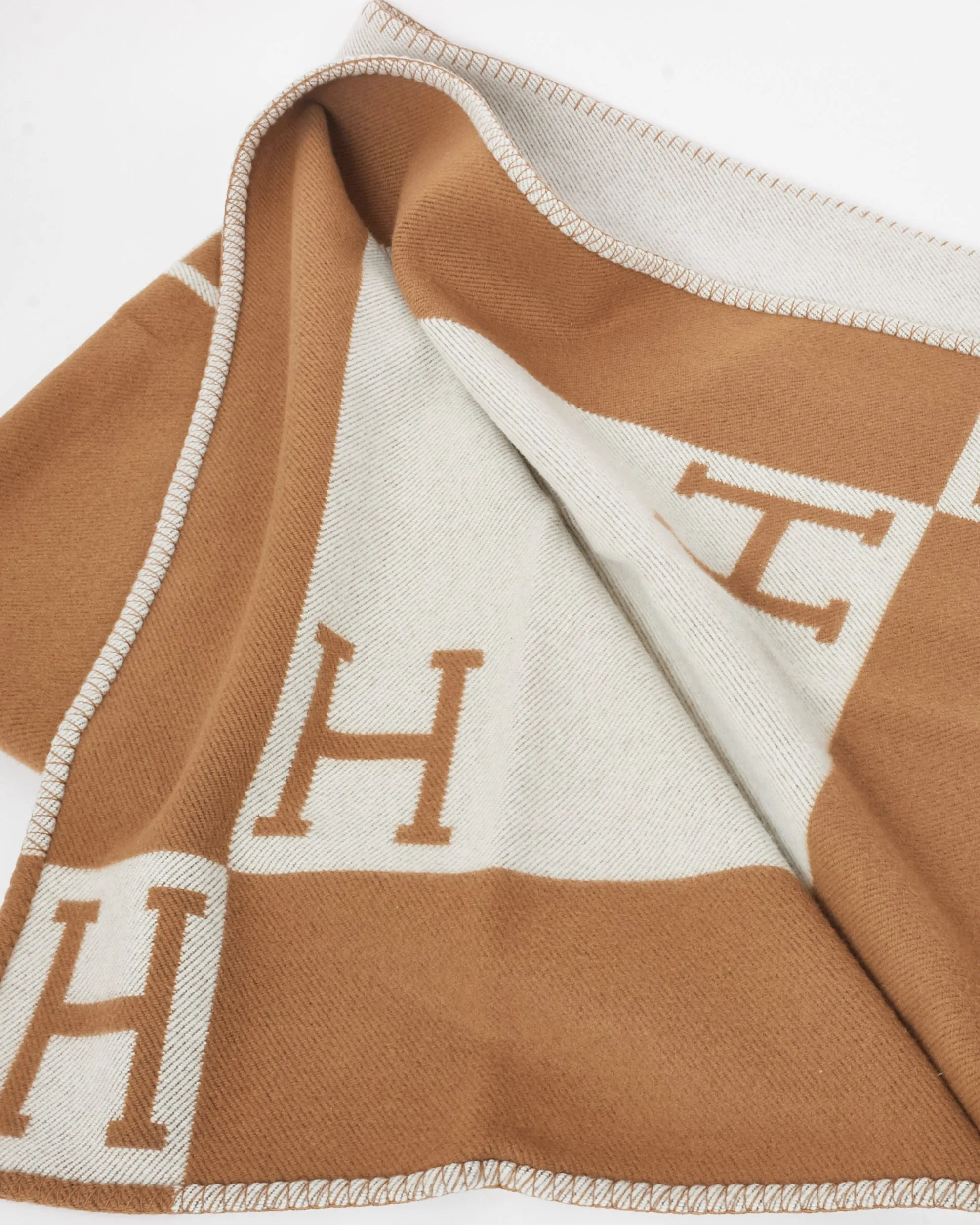 Hermès Brown Wool Avalon III Throw Blanket