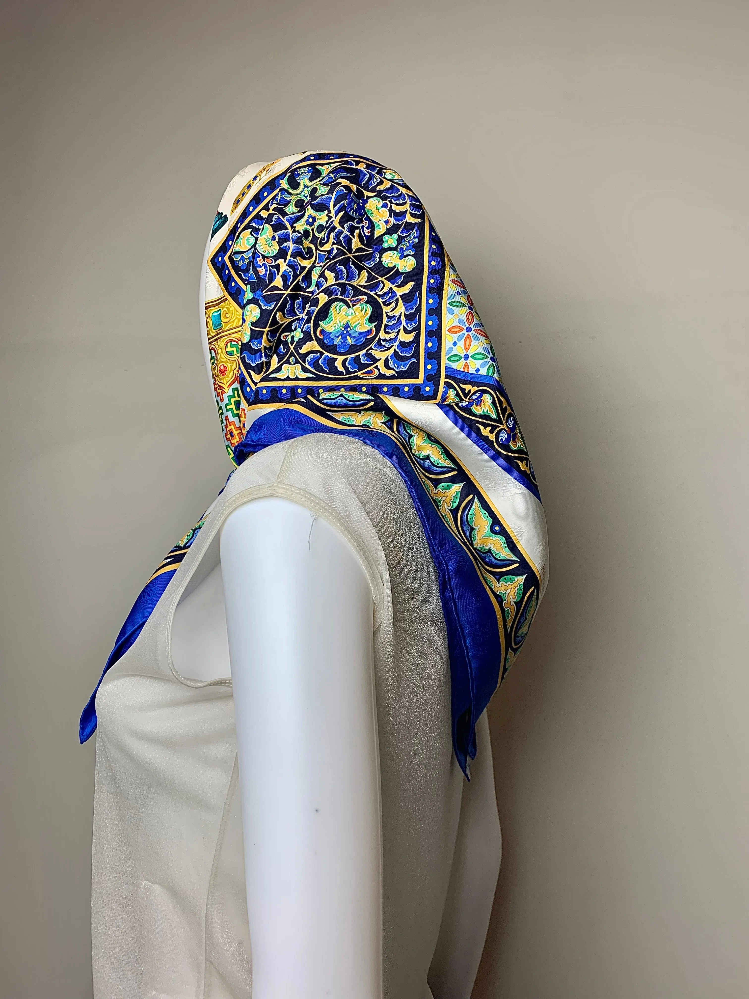 Hermès Pre-loved Silk Scarf