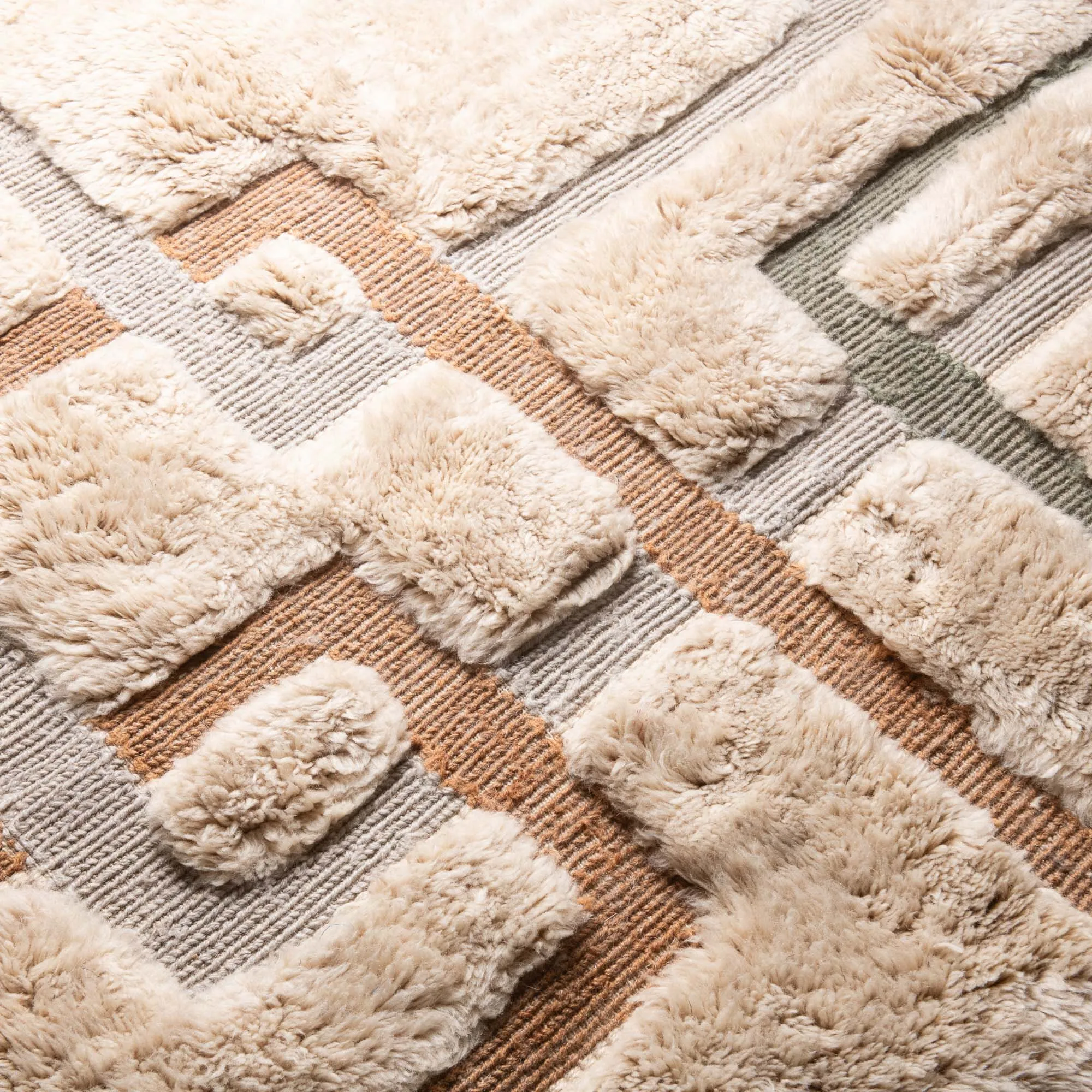 Intersections - luxury beni mrirt rug