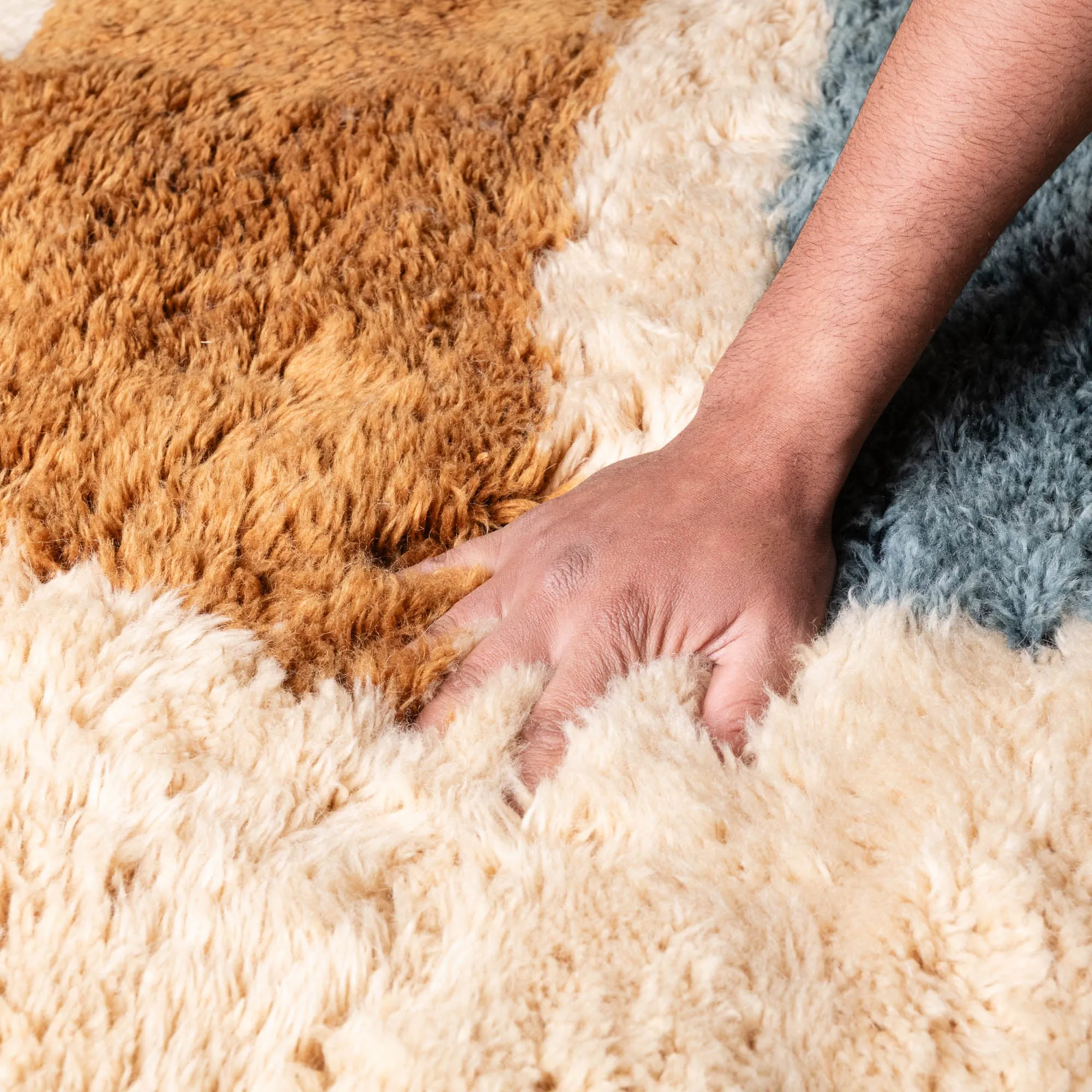 Joyful Horizon - luxury beni mrirt rug