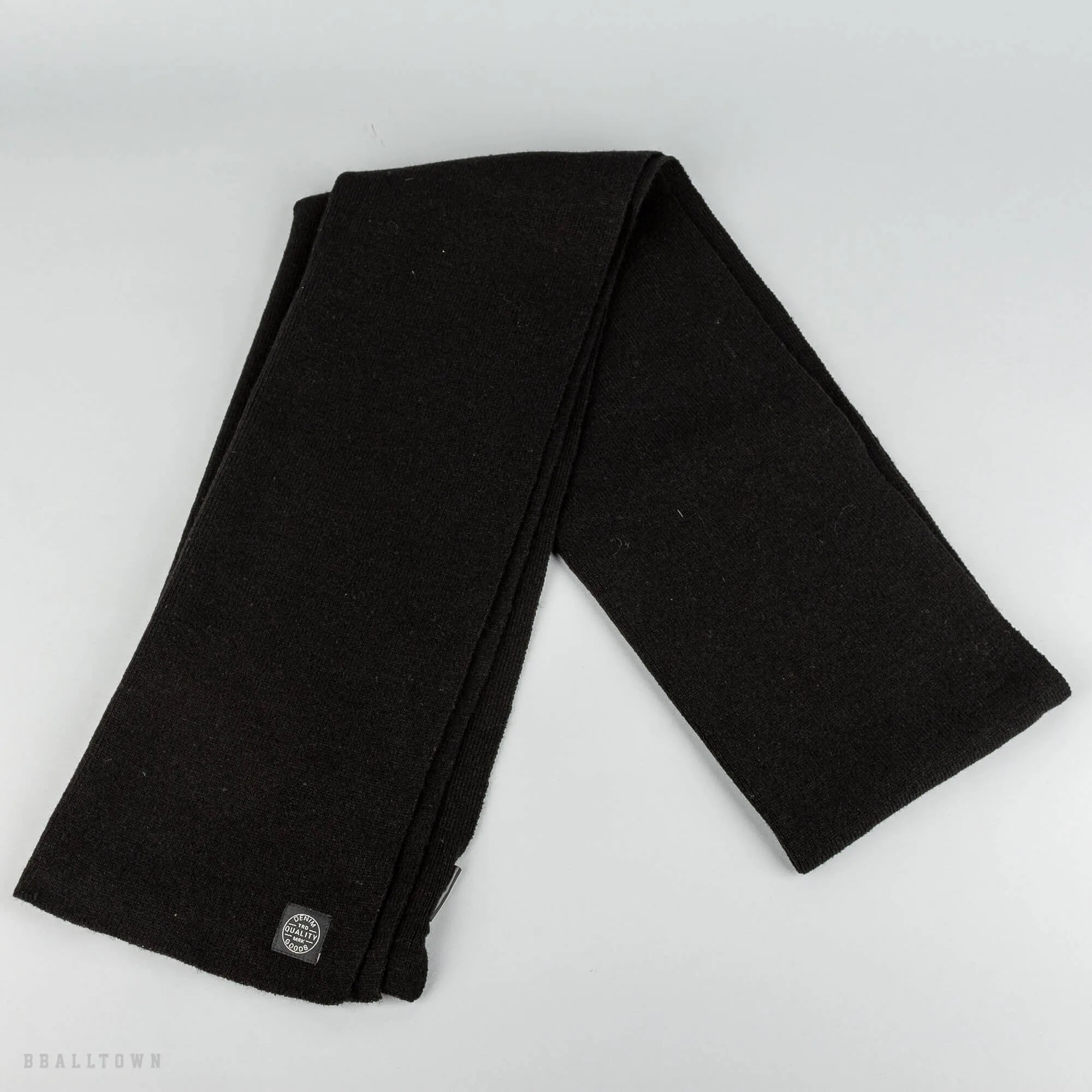 Šál Shine Original Ronan Knit Scarf čierny
