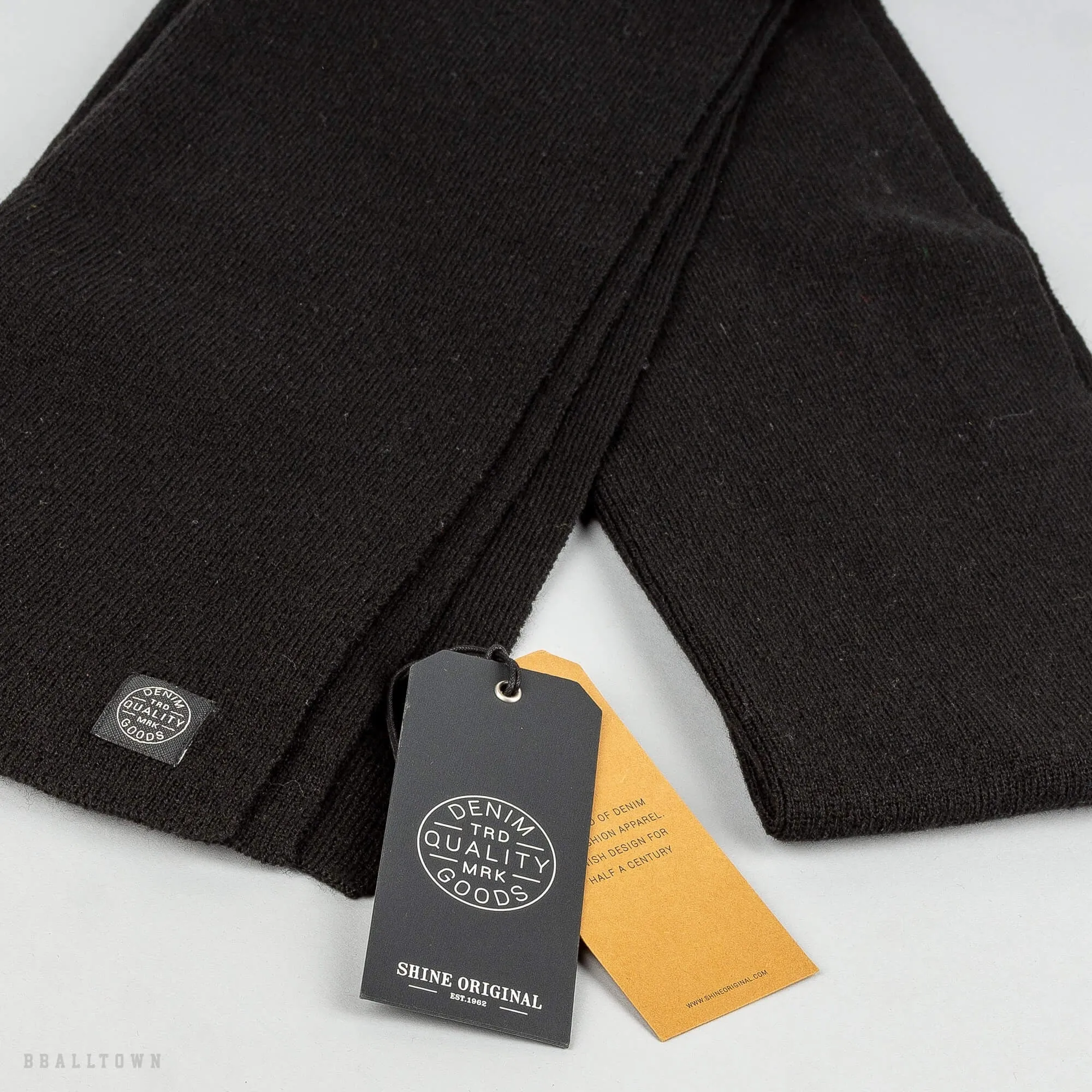 Šál Shine Original Ronan Knit Scarf čierny
