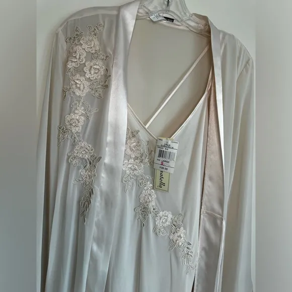 Linea Donatella Satin silk floral lace nightgown and robe set in cream