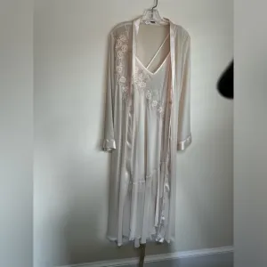 Linea Donatella Satin silk floral lace nightgown and robe set in cream