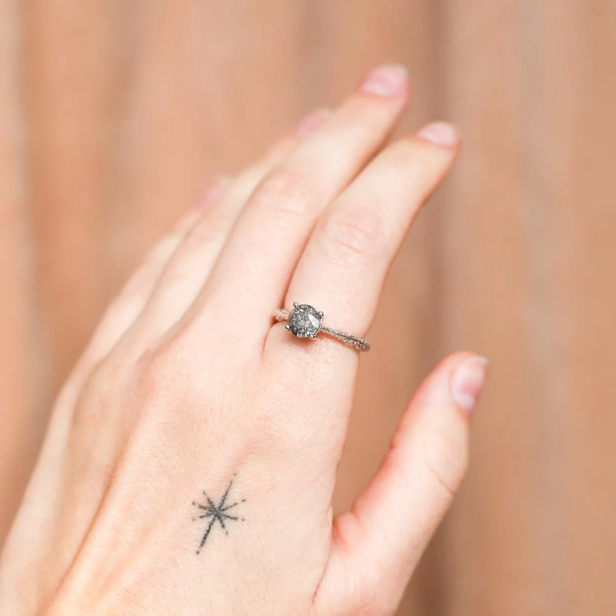MESA SOLITAIRE ENGAGEMENT RING | 14K GOLD | SALT & PEPPER DIAMOND