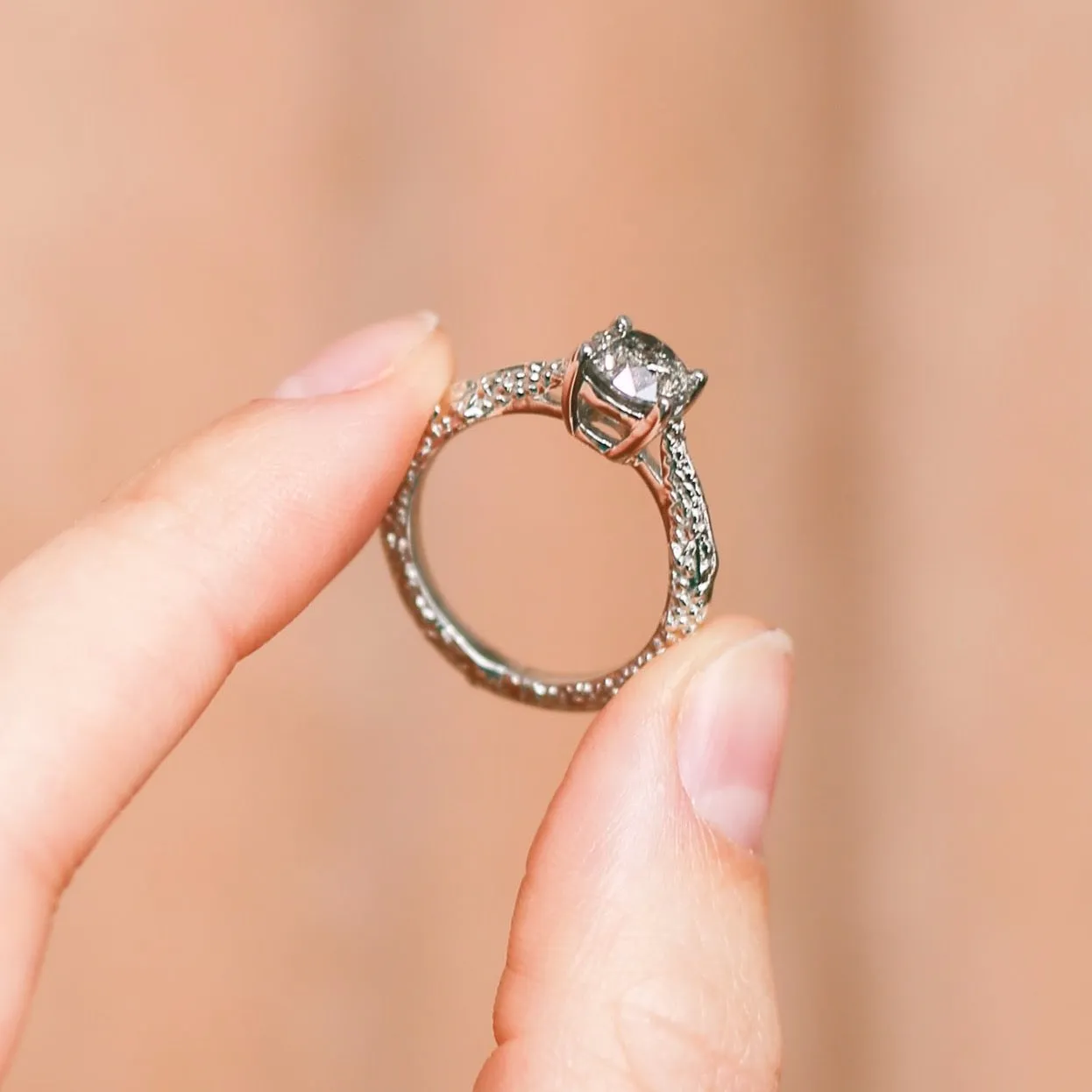 MESA SOLITAIRE ENGAGEMENT RING | 14K GOLD | SALT & PEPPER DIAMOND