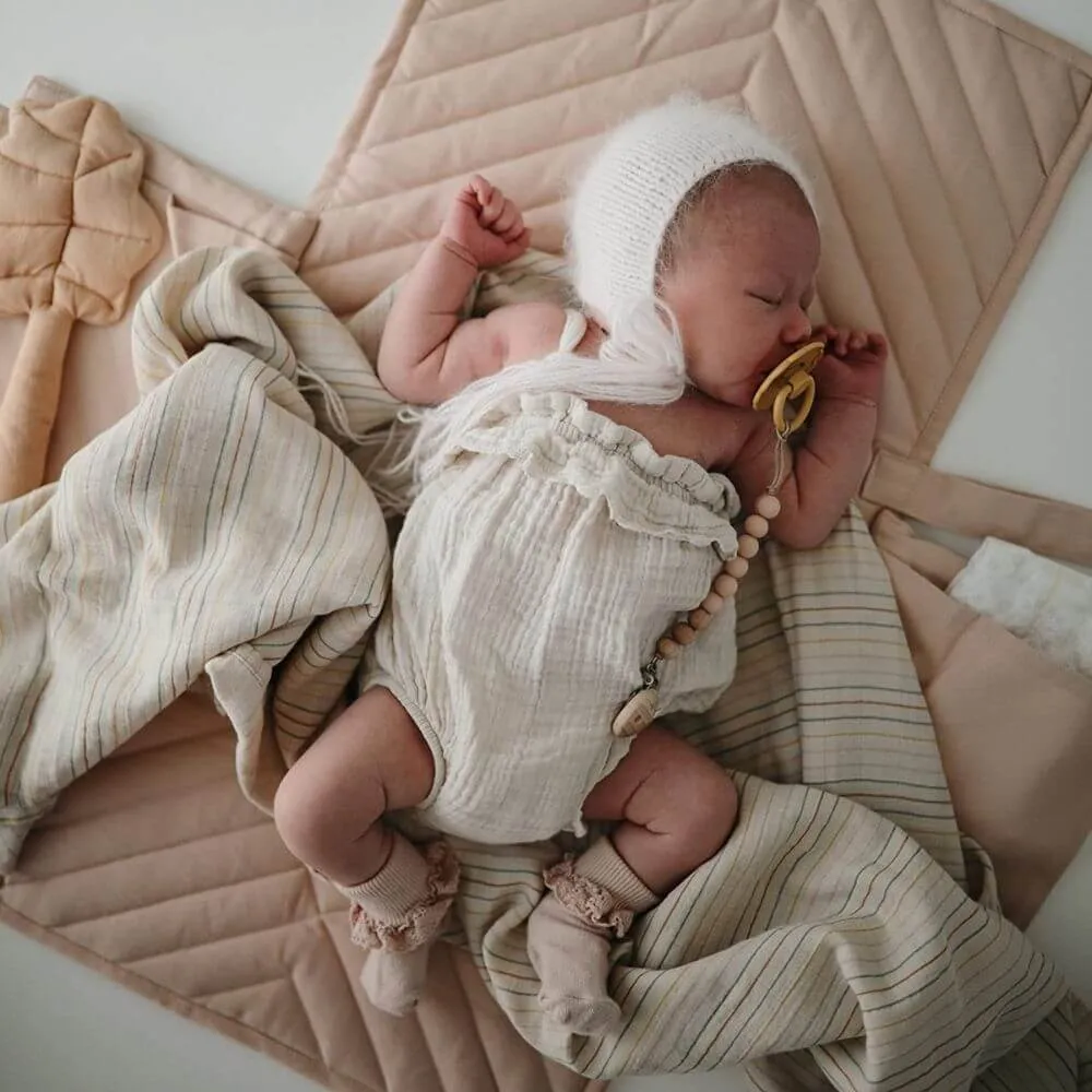 Mushie Retro Stripes Muslin Swaddle