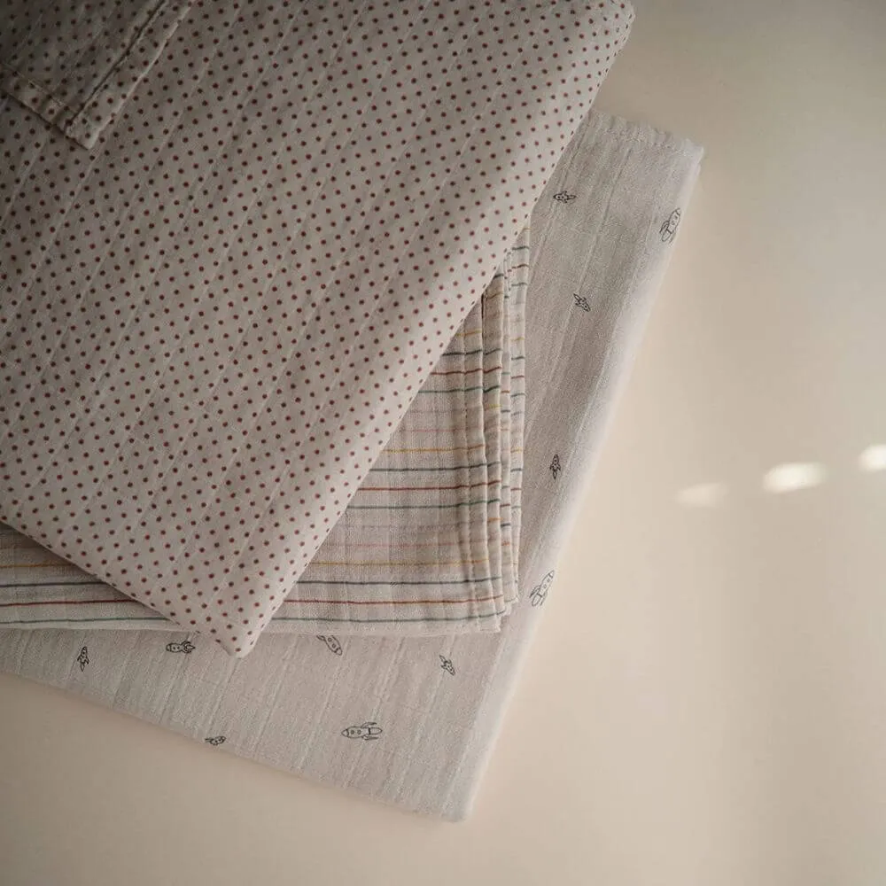 Mushie Retro Stripes Muslin Swaddle