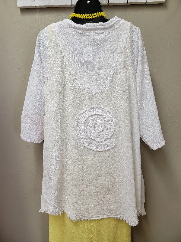 NEW COLOR! 6 Color Ways - 3/4 Sleeves with "Circle" Designs