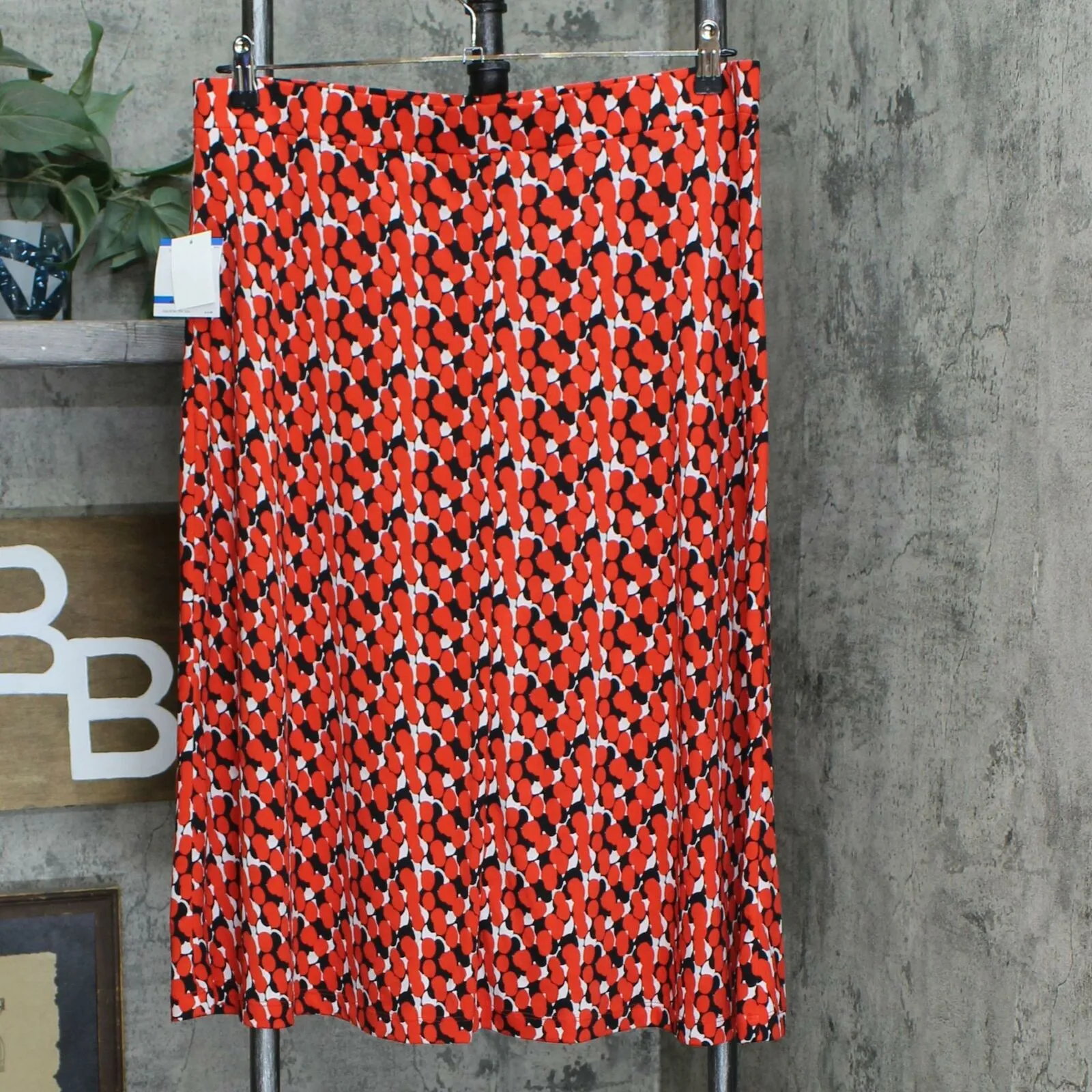NWT Kasper Plus Geo Patterned Pull On Midi Skirt. 10777614 Plus 1X