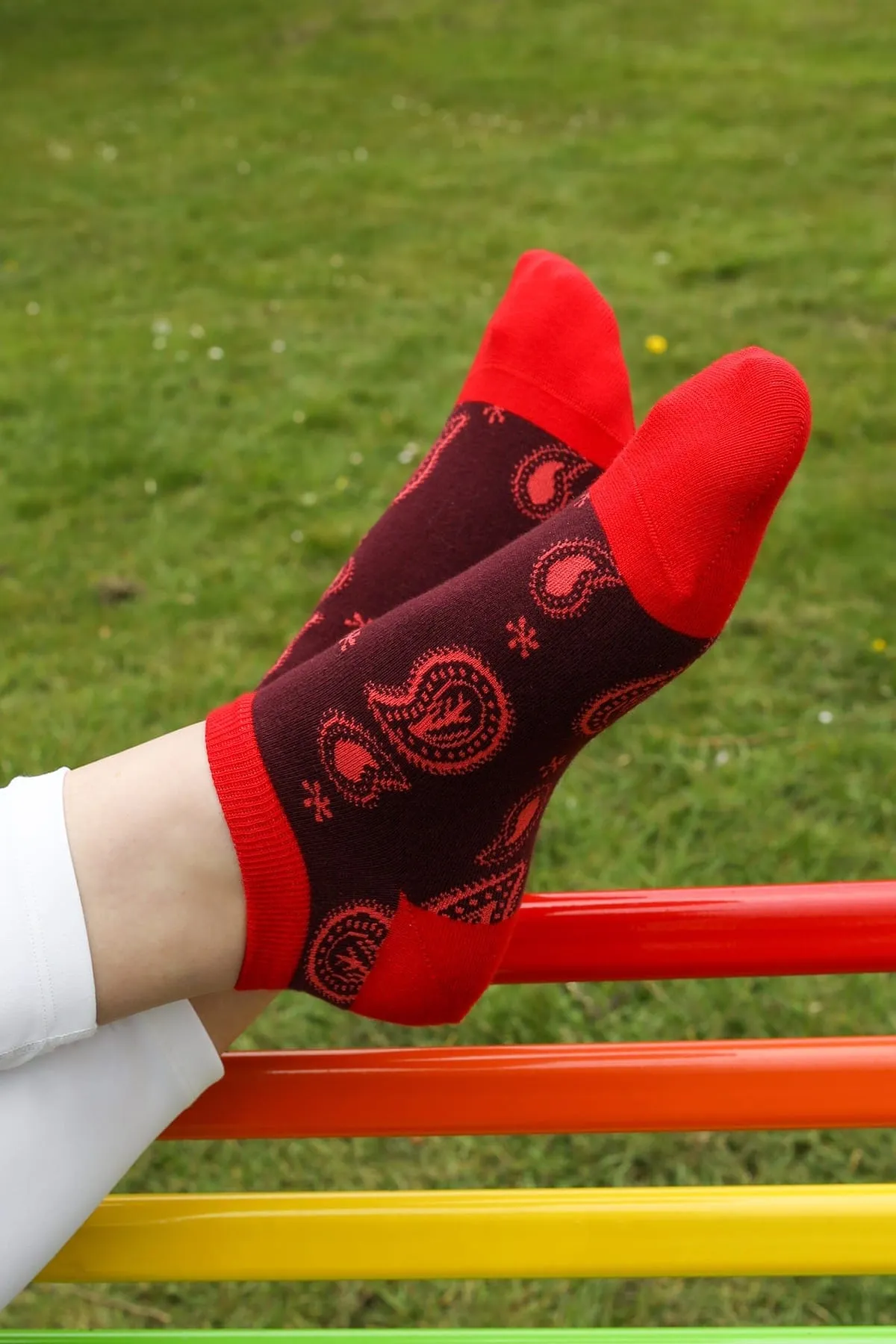 Paisley Women's Organic Cotton Trainer Socks | Burgundy