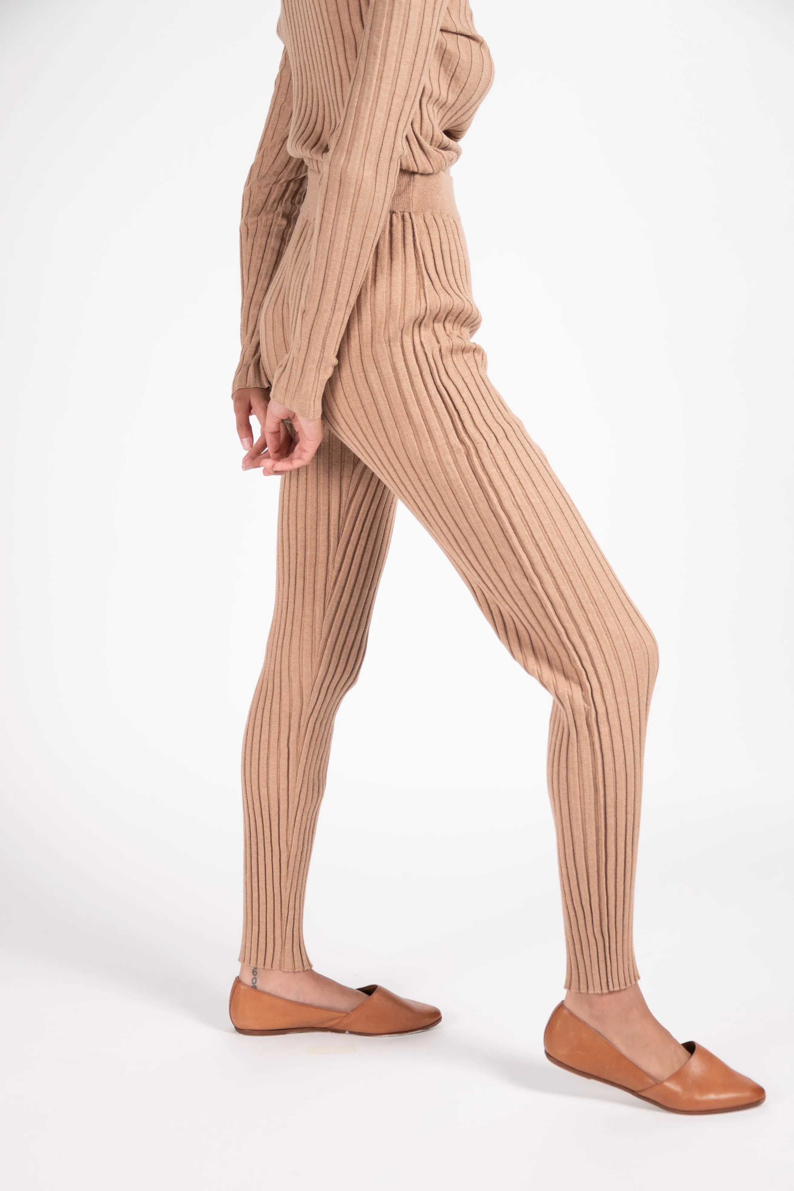 Palmer Leggings in camel
