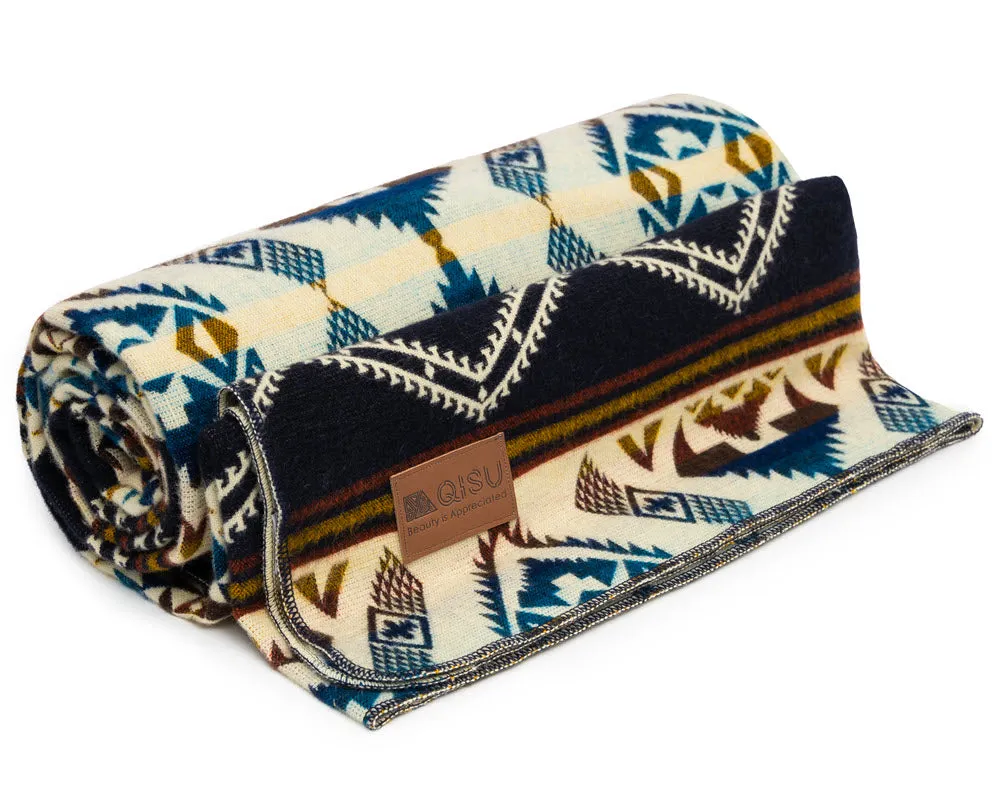 QISU Plate-Billed Mountain Toucan Wool Blanket – Artisan Holiday Keepsake