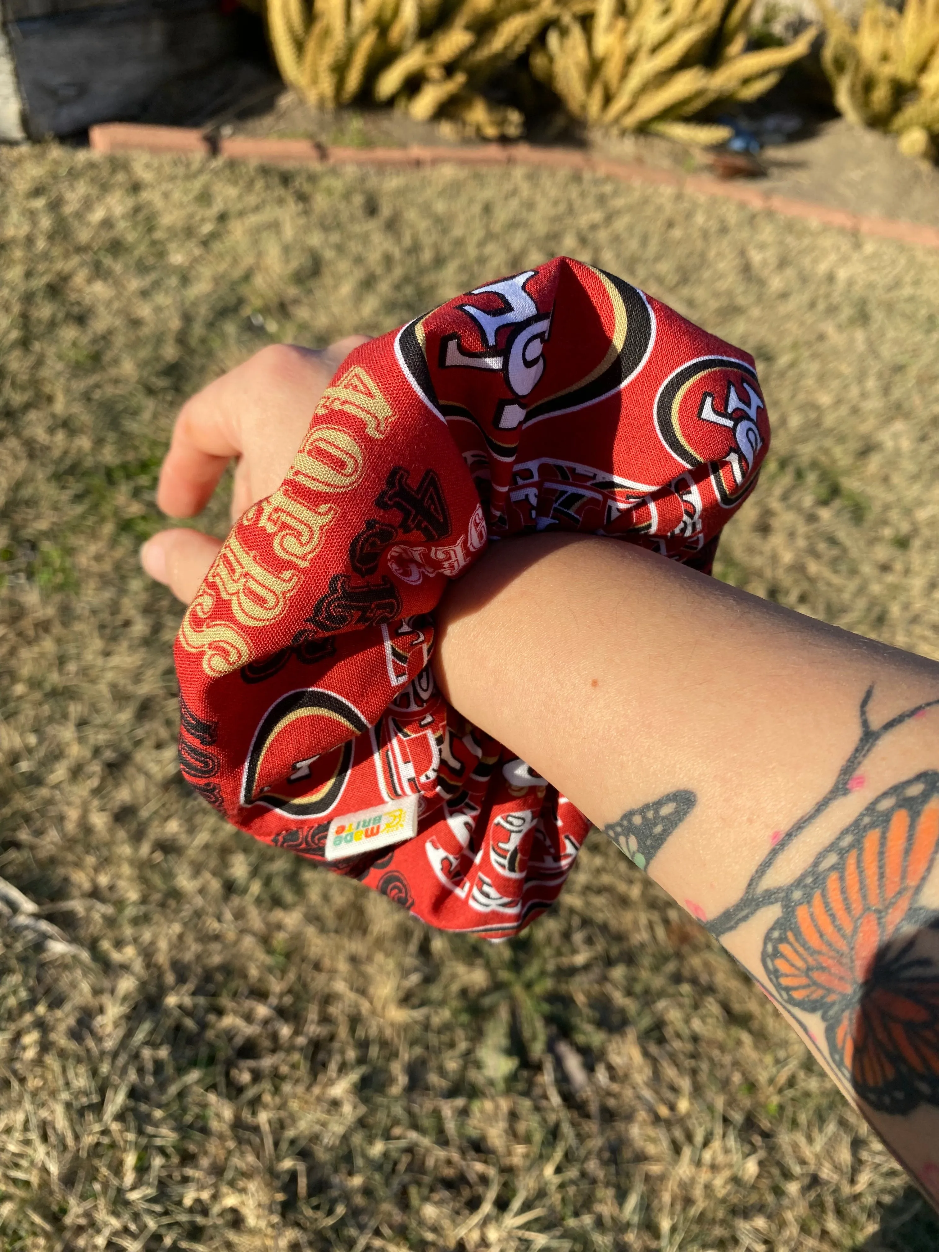San Francisco 49ers Scrunchie hair tie