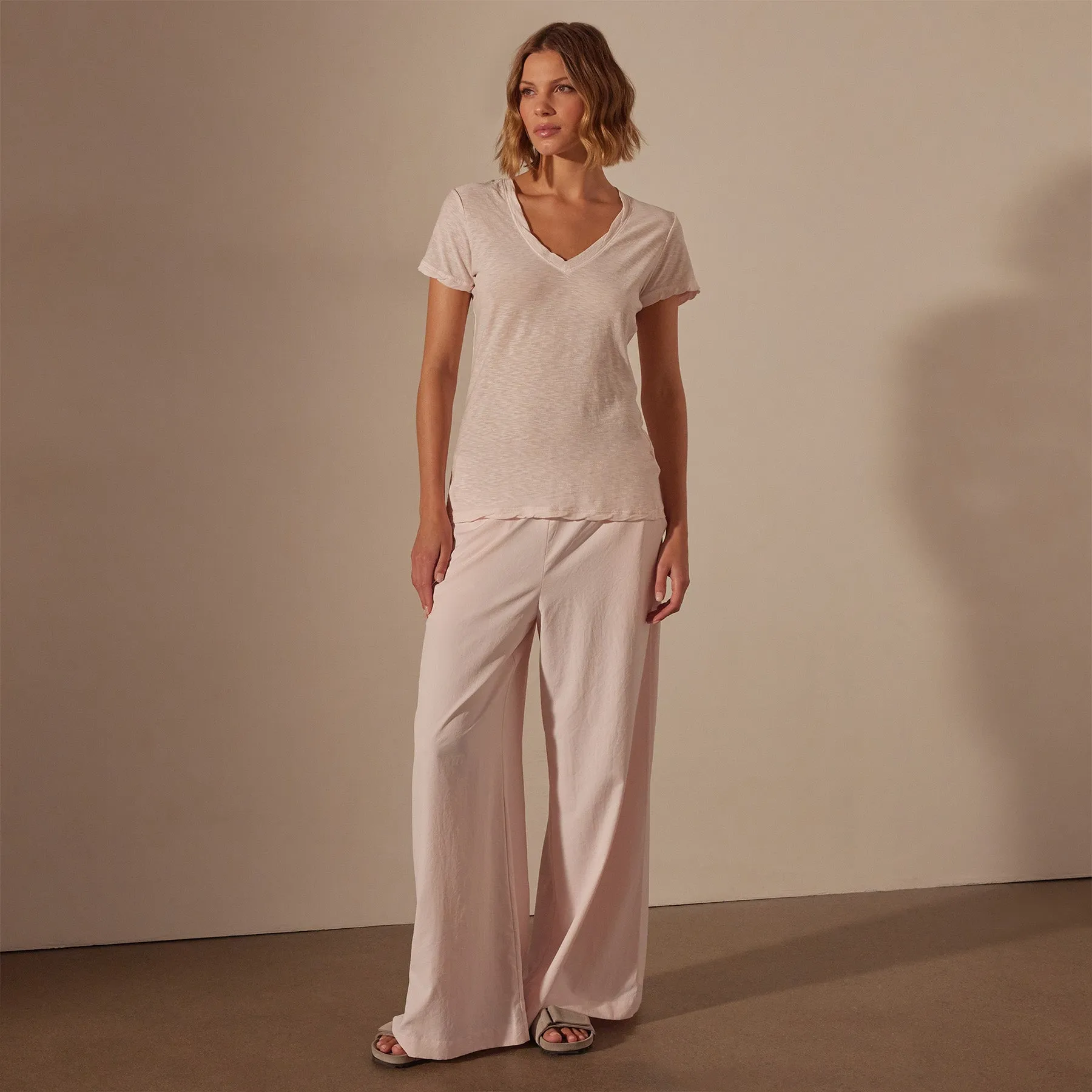 Sheer Slub Casual V Neck - Zephyr