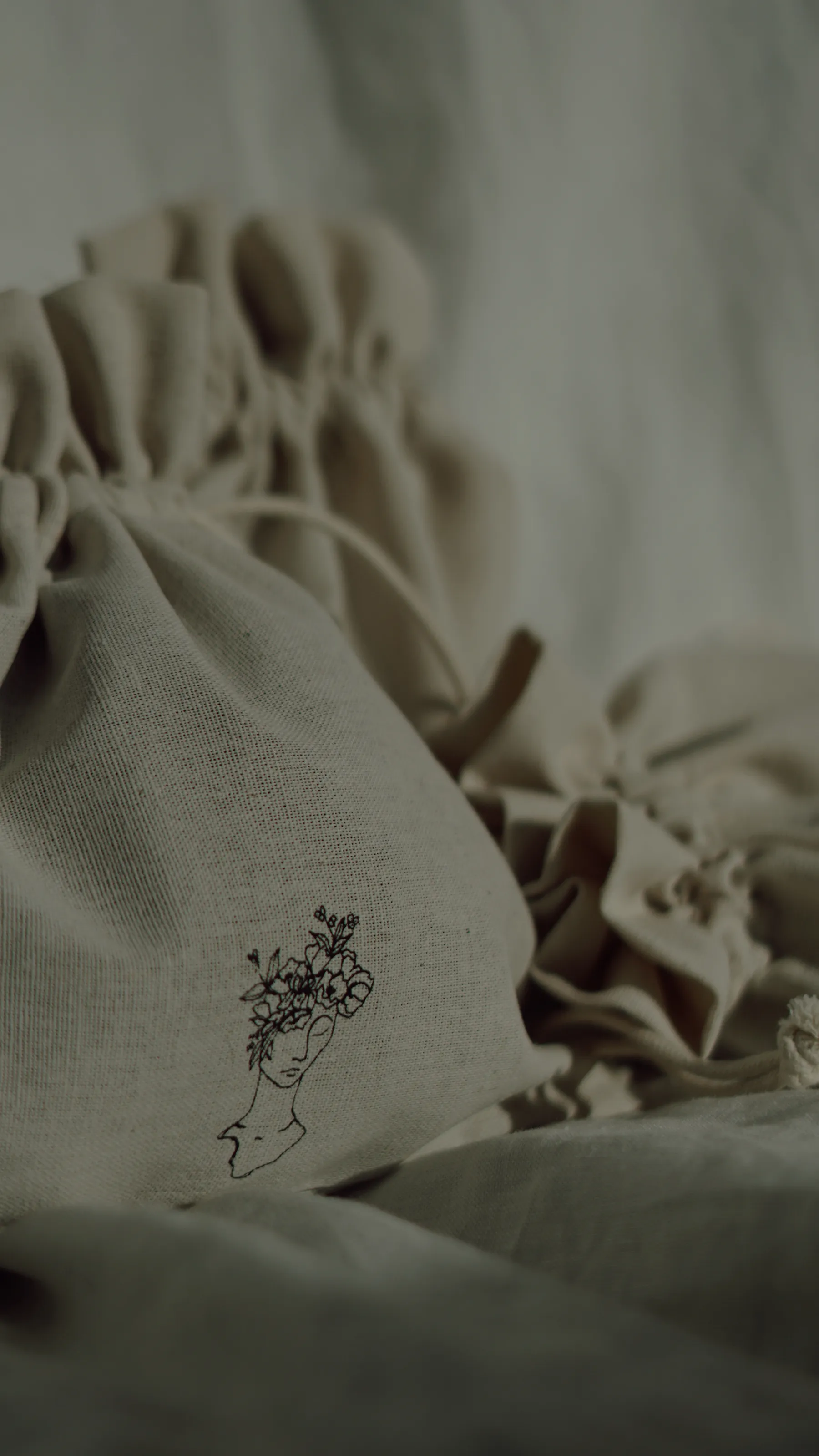 THE ALICE SCRUNCHIE MEDIUM - BLUEJAY