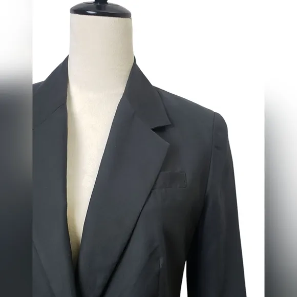 Vince Bemberg/Cotton Two Button Silk Lined Quiet Luxury Boyfriend Blazer