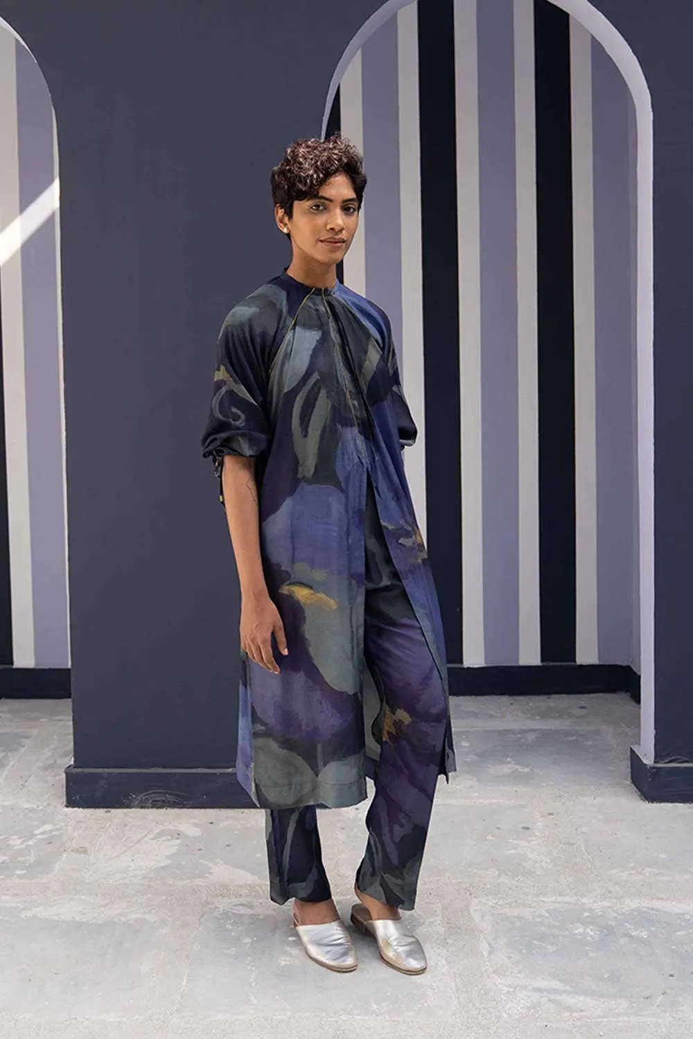 YAM   I   Leon BABKA KURTA SET 2  (KURTA & PANTS) SILK BLUE YAMBILLIE26