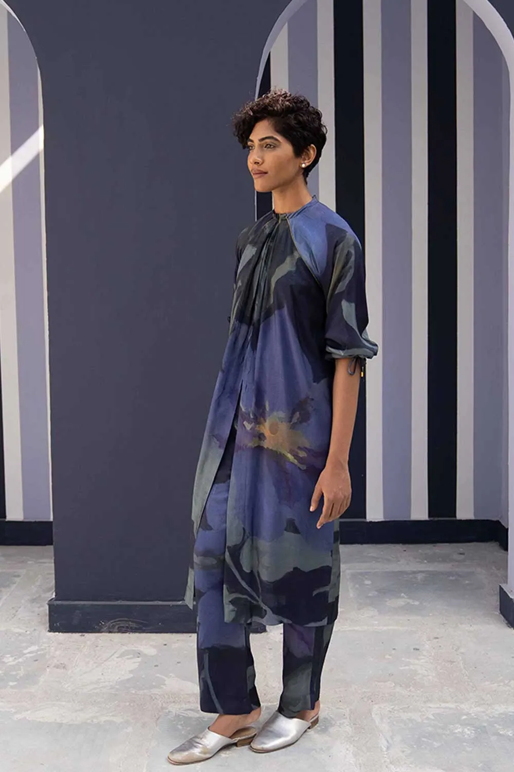 YAM   I   Leon BABKA KURTA SET 2  (KURTA & PANTS) SILK BLUE YAMBILLIE26