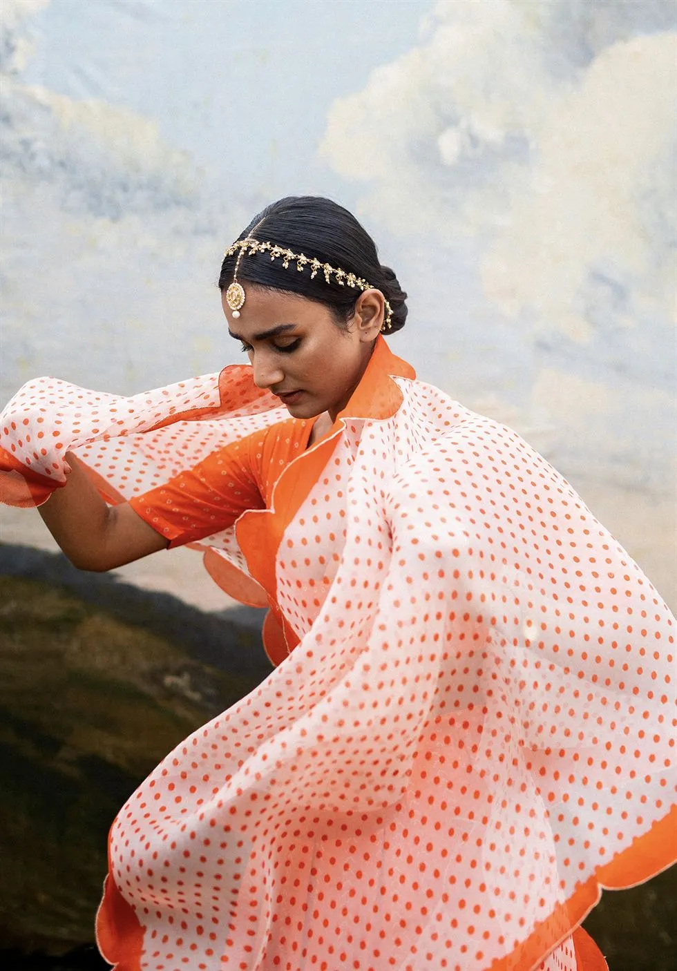 Yam   I   Pisa Naranghi Lehenga LEHENGA SET  MULMUL & ORGANZA (DUPATTA) ORANGE An Indian Summer YAMLG03
